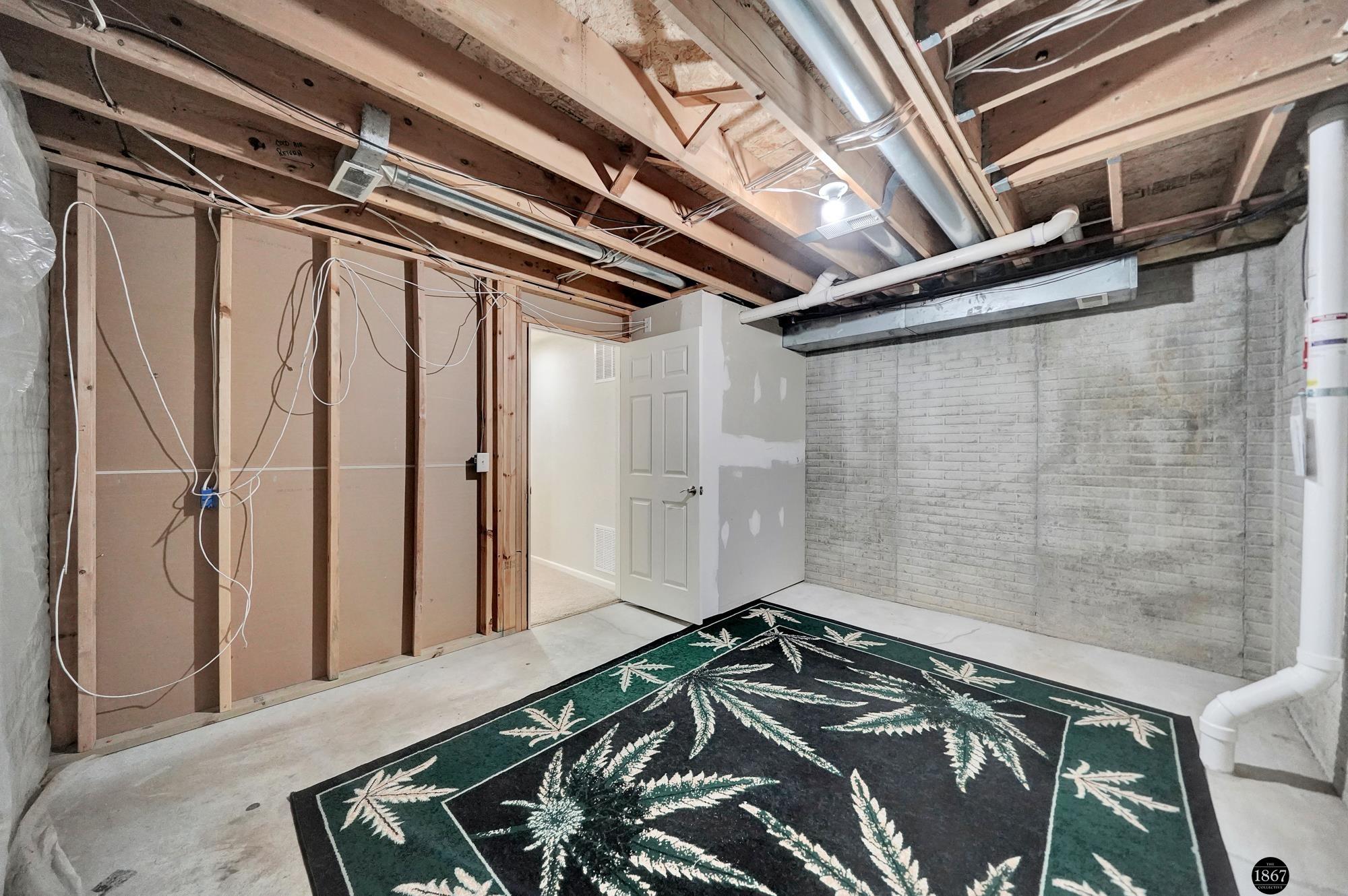7233 Beaver Hollow