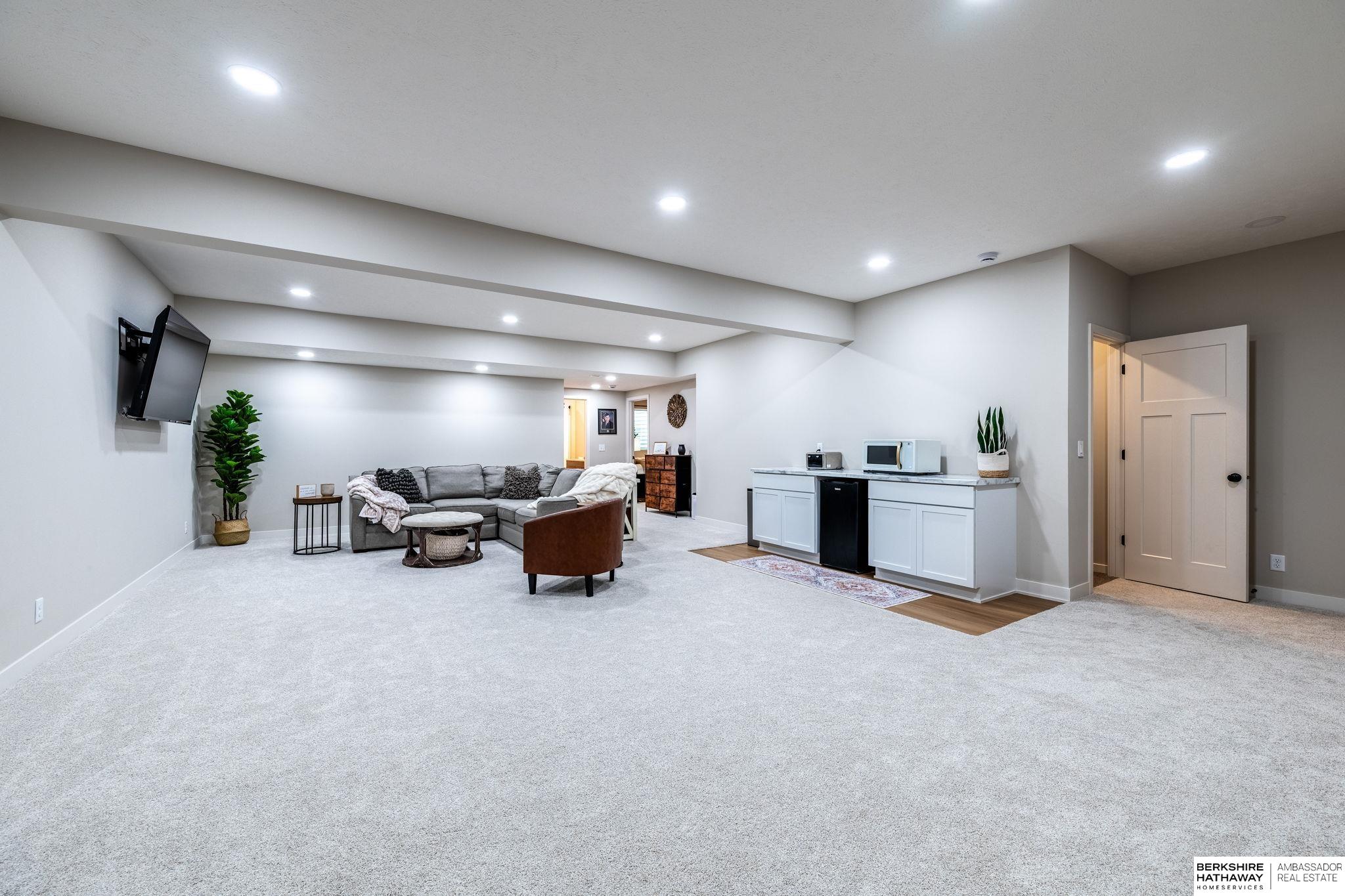 11651 Potter Street, Omaha, Nebraska image 37