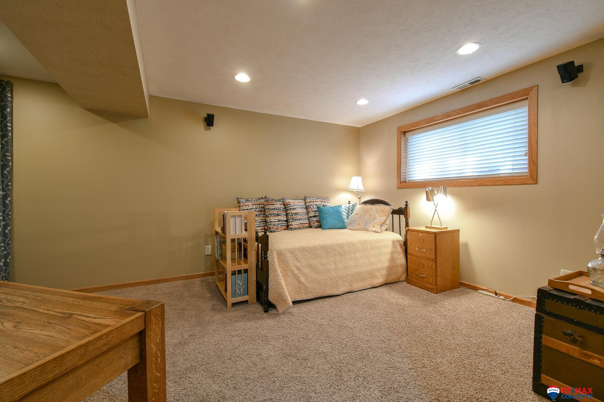 6109 NW 7th Street, Lincoln, Nebraska image 28