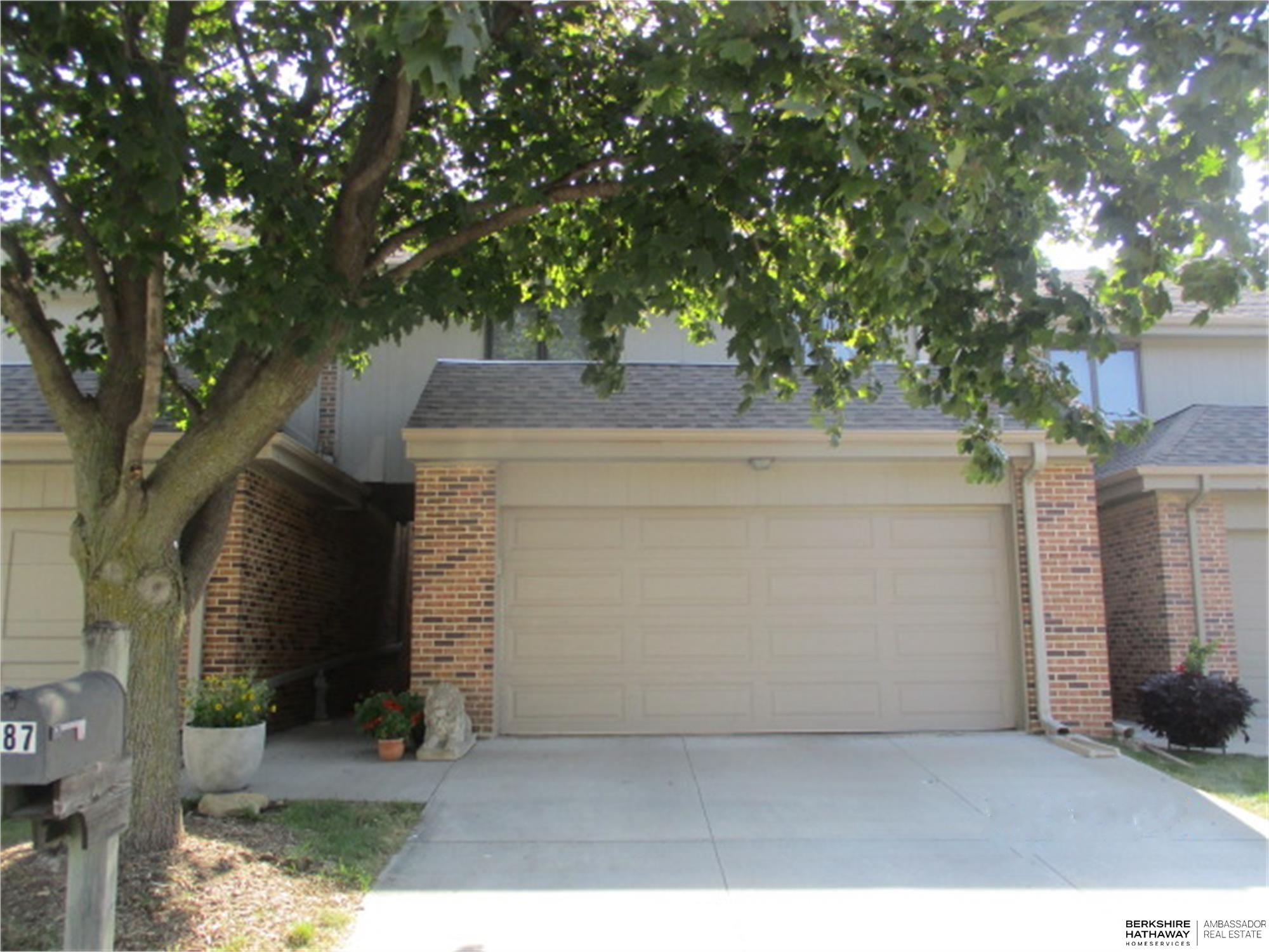987 S 119th Court, Omaha, Nebraska image 1