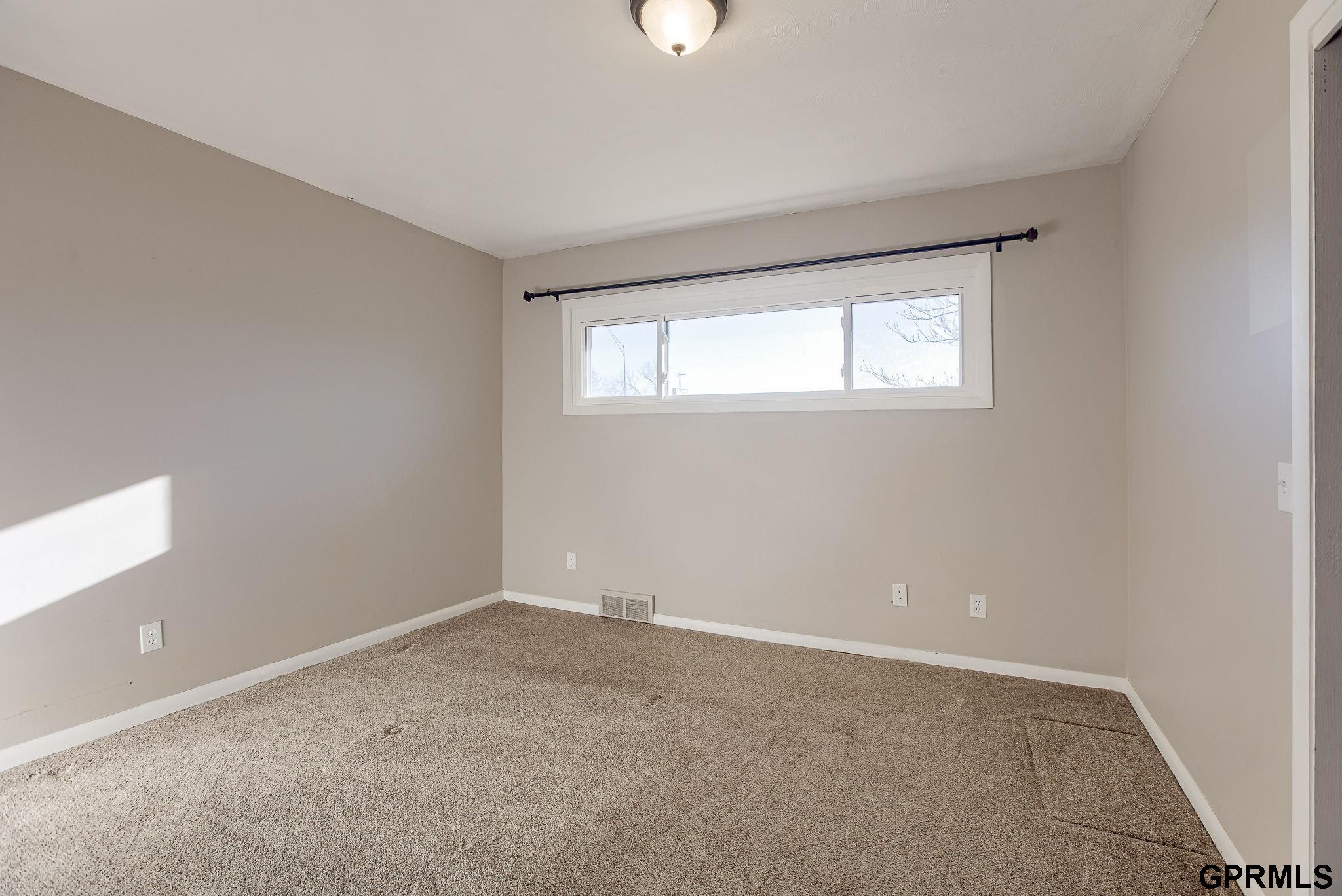 328 N 90 Street, Omaha, Nebraska image 17