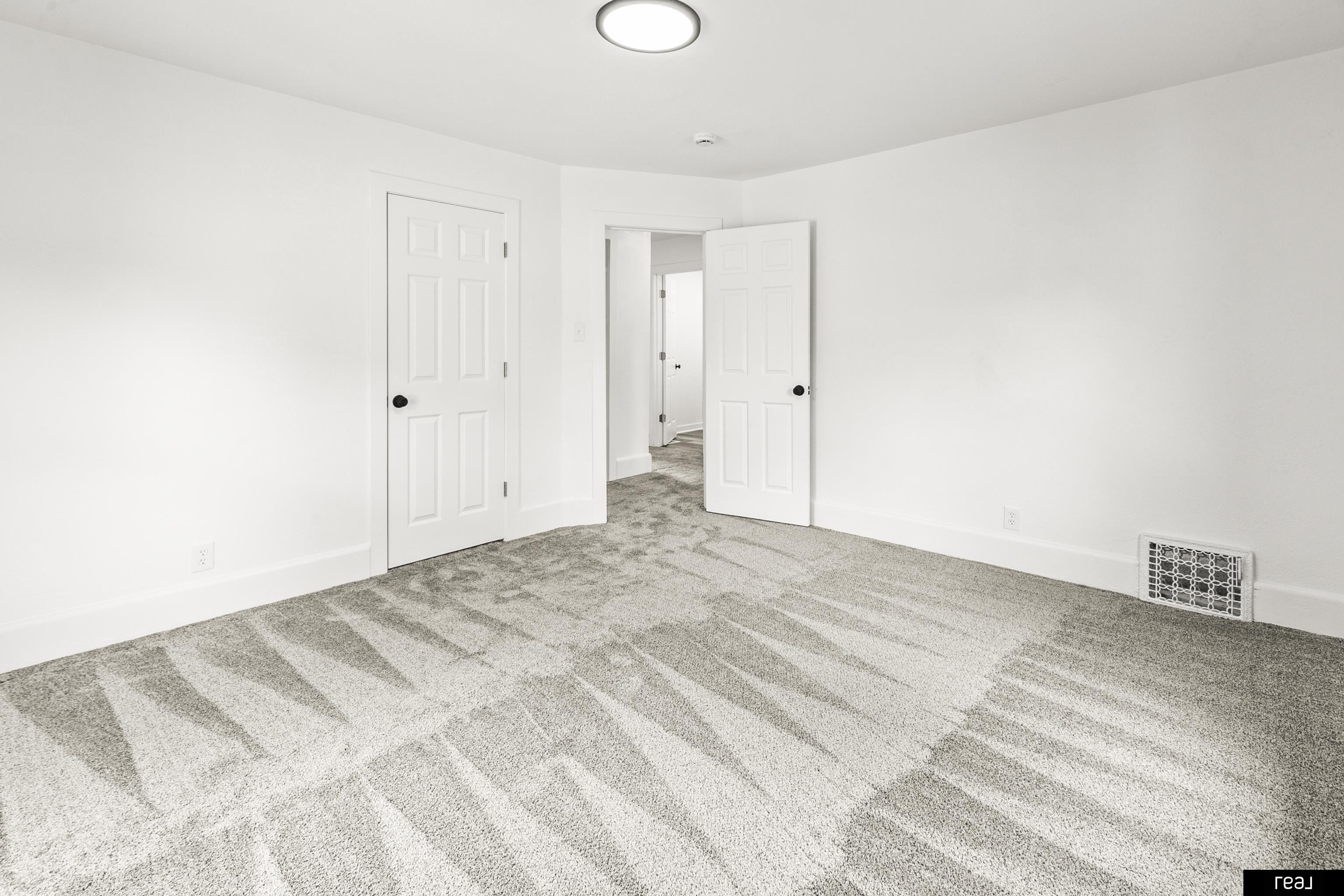 1007 2nd Ave, Council Bluffs, Iowa image 11