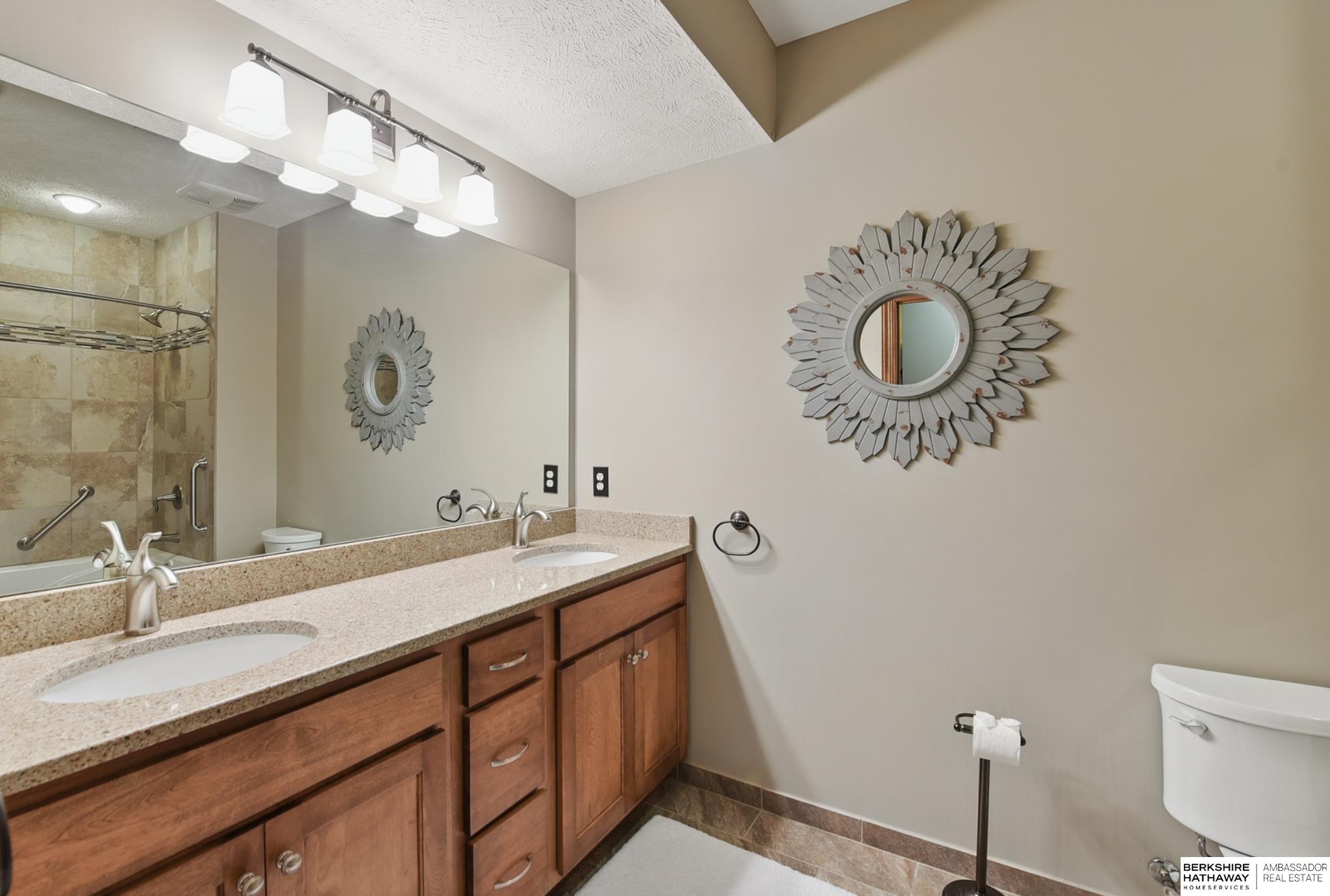 18476 Vinton Street, Omaha, Nebraska image 46