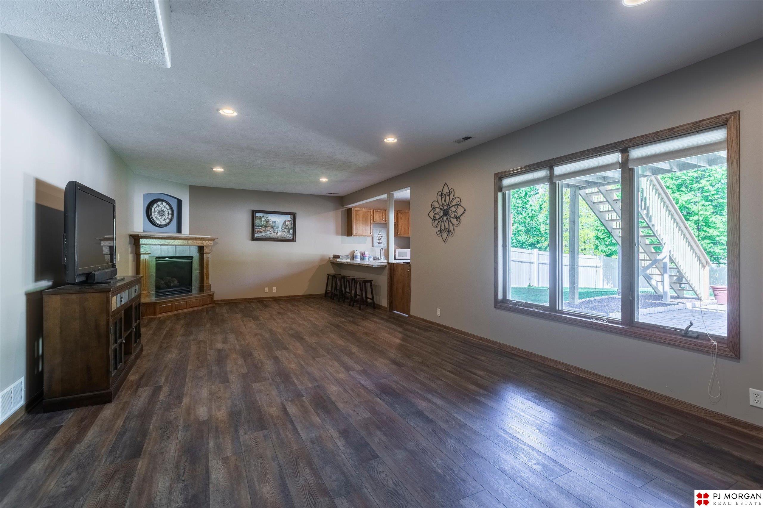 4902 Coffey Street, Bellevue, Nebraska image 28