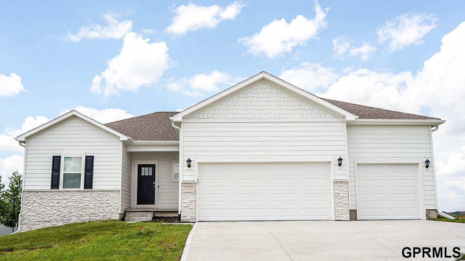 12314 S 204th Avenue, Gretna, Nebraska image 1