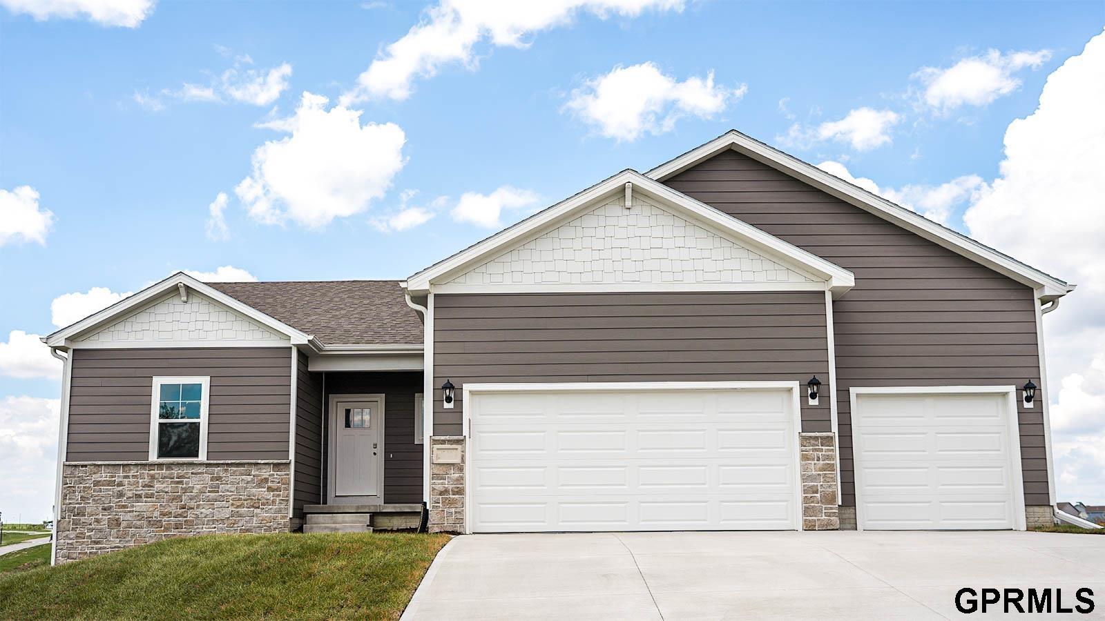 12310 S 204th Avenue, Gretna, Nebraska image 1