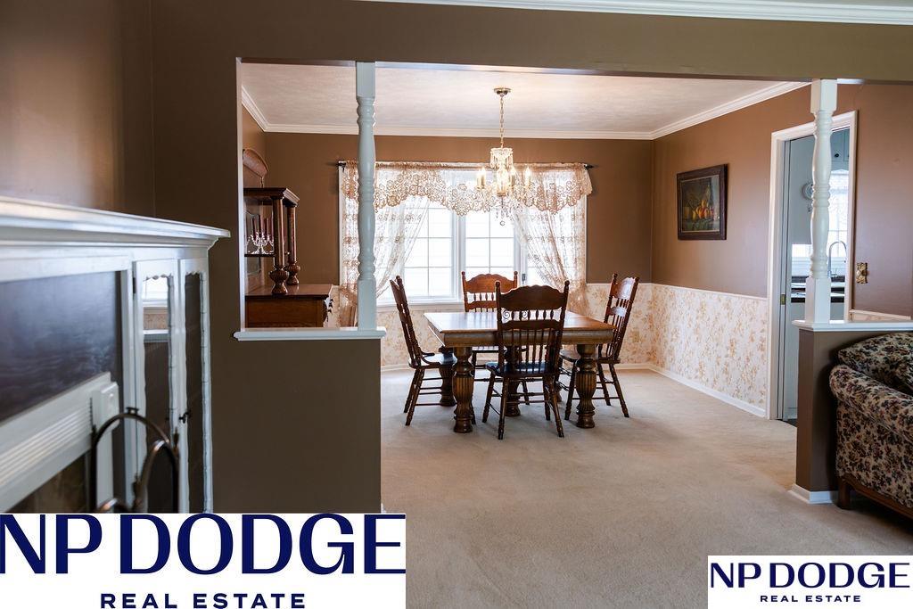 1540 Pinewood Drive, Omaha, Nebraska image 9