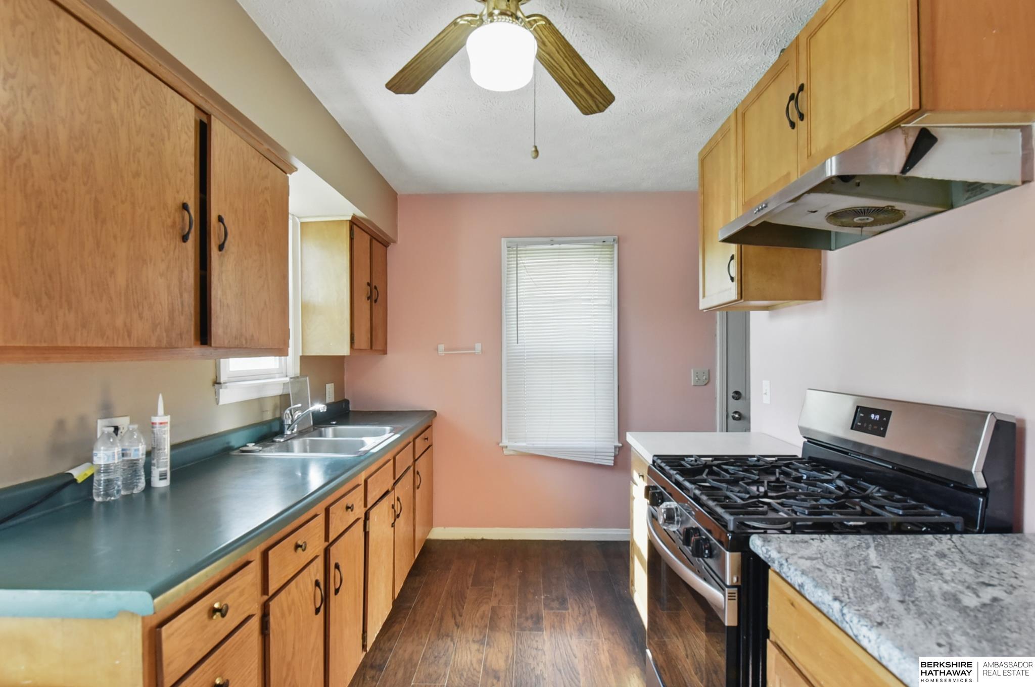 3325 N 38th Street, Omaha, Nebraska image 7