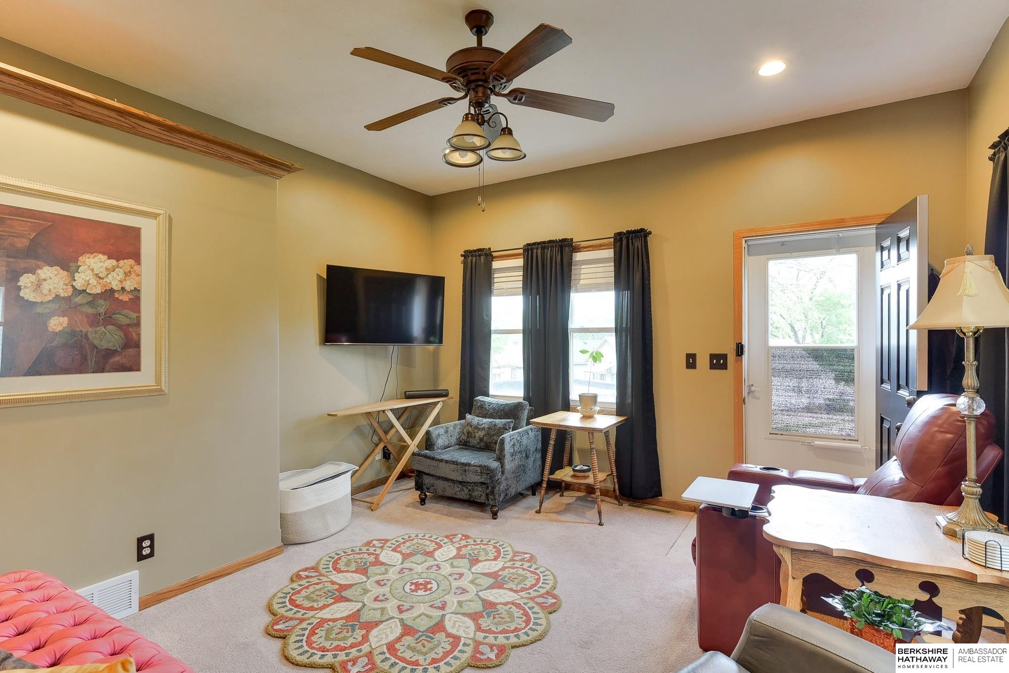 2784 Dupont Street, Omaha, Nebraska image 7