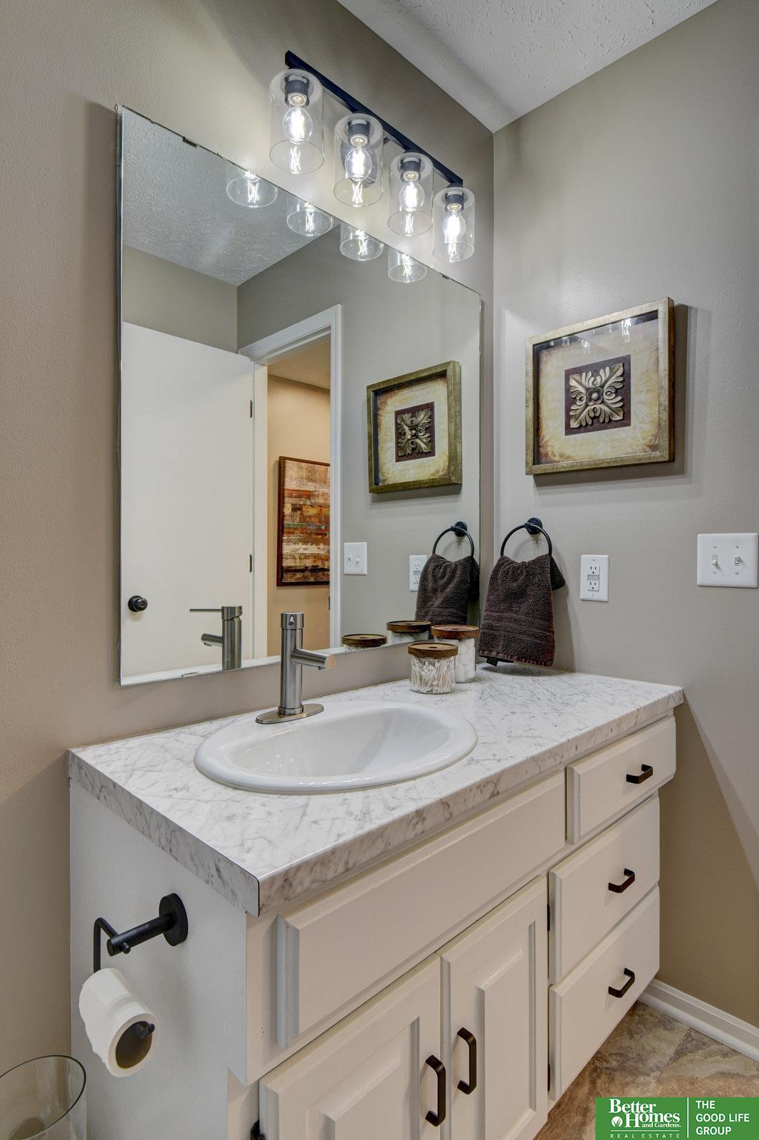 810 Calais Street, Bellevue, Nebraska image 22