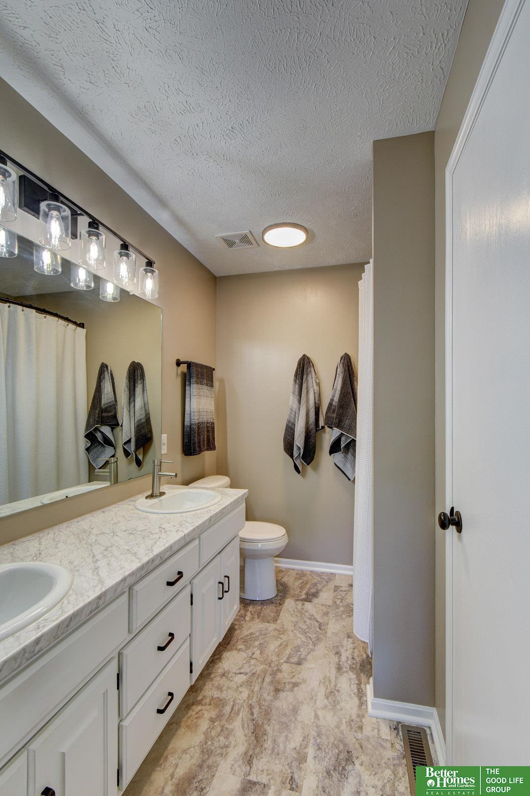 810 Calais Street, Bellevue, Nebraska image 30