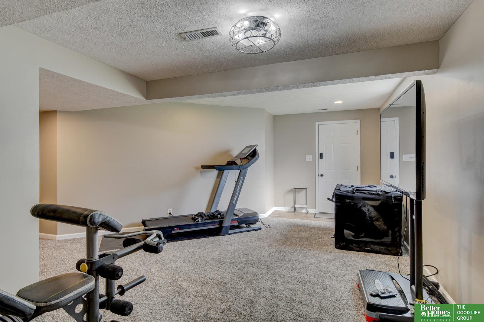 810 Calais Street, Bellevue, Nebraska image 37
