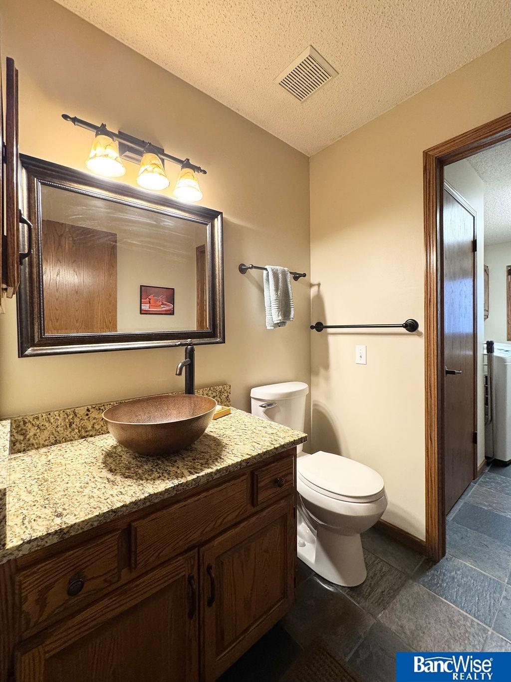 6431 Shenandoah Drive, Lincoln, Nebraska image 28