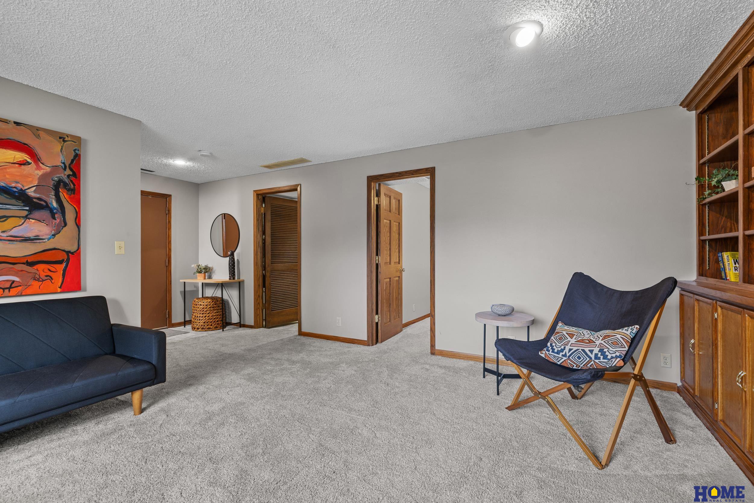 5920 Spruce Street, Lincoln, Nebraska image 29