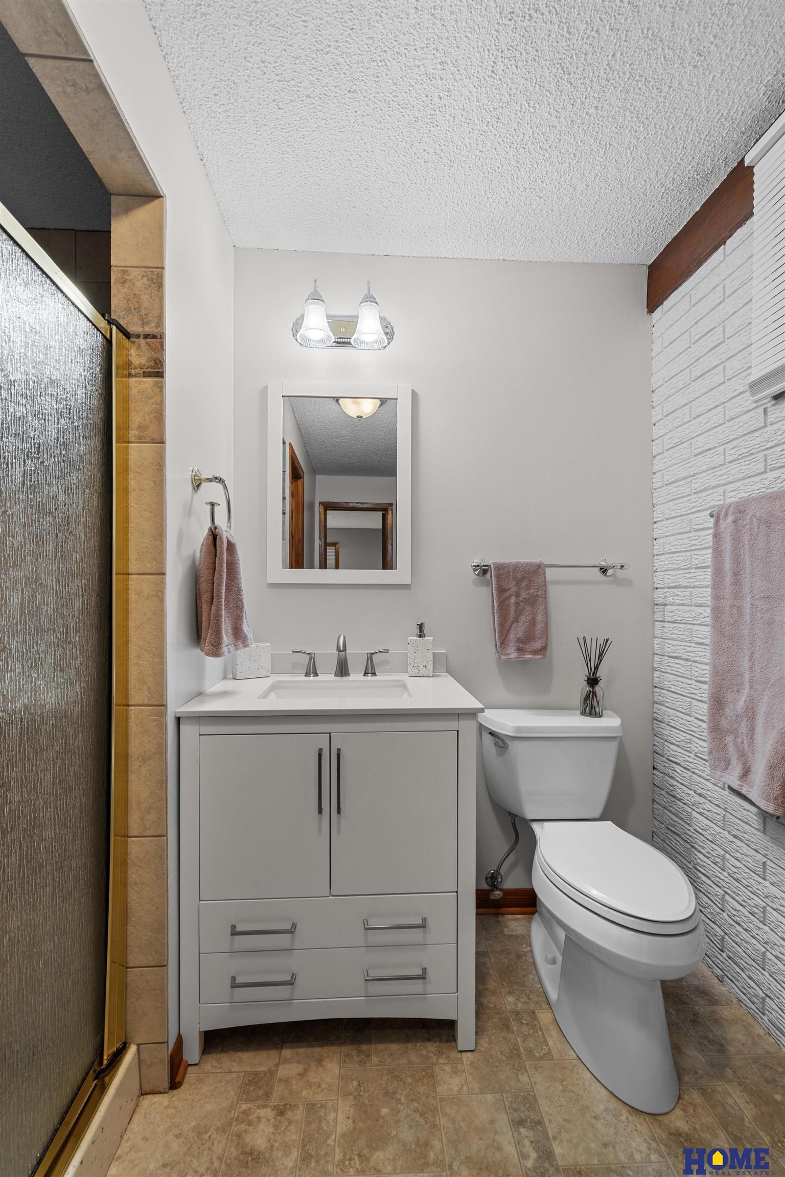 5920 Spruce Street, Lincoln, Nebraska image 31
