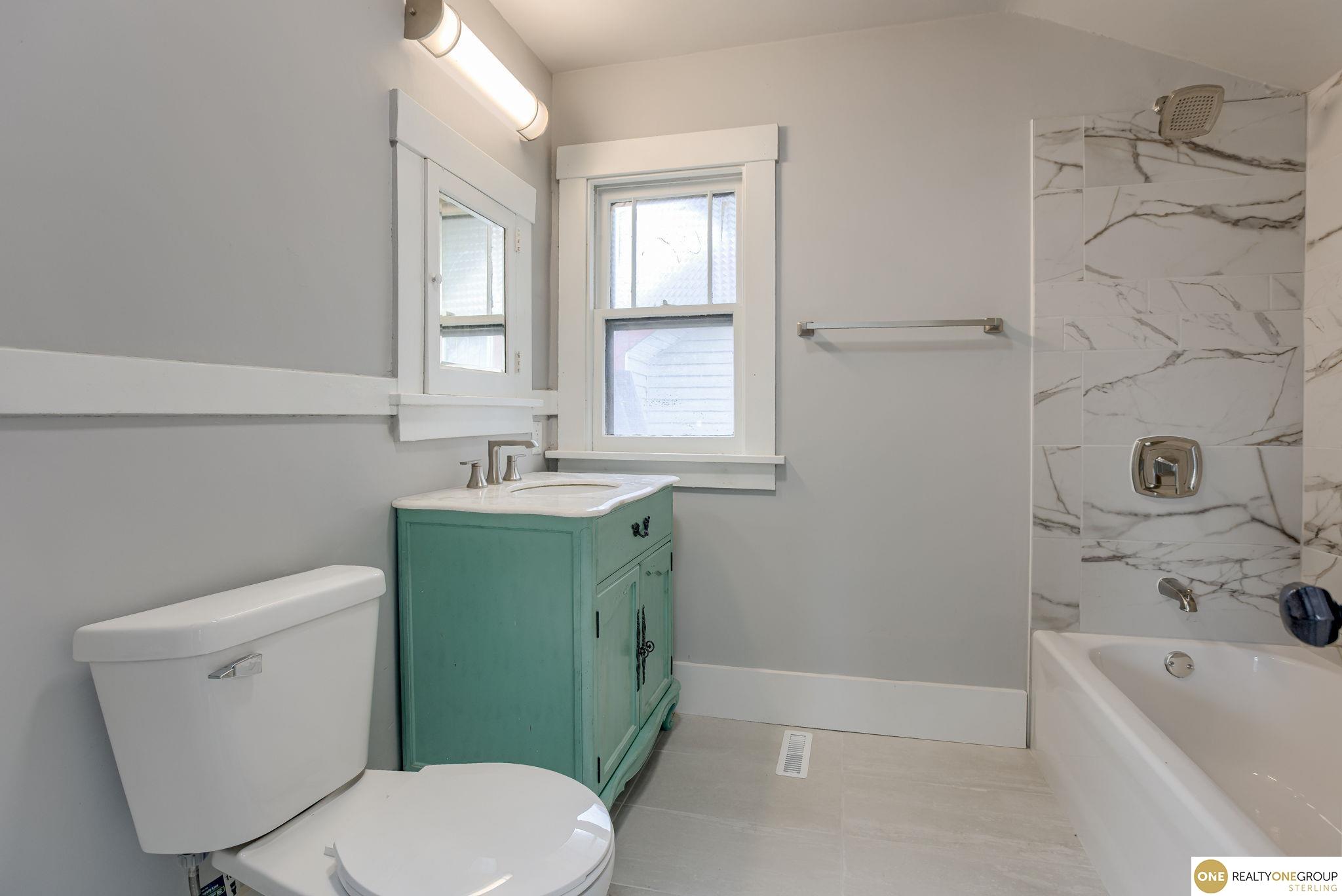 2858 Newport Avenue, Omaha, Nebraska image 13