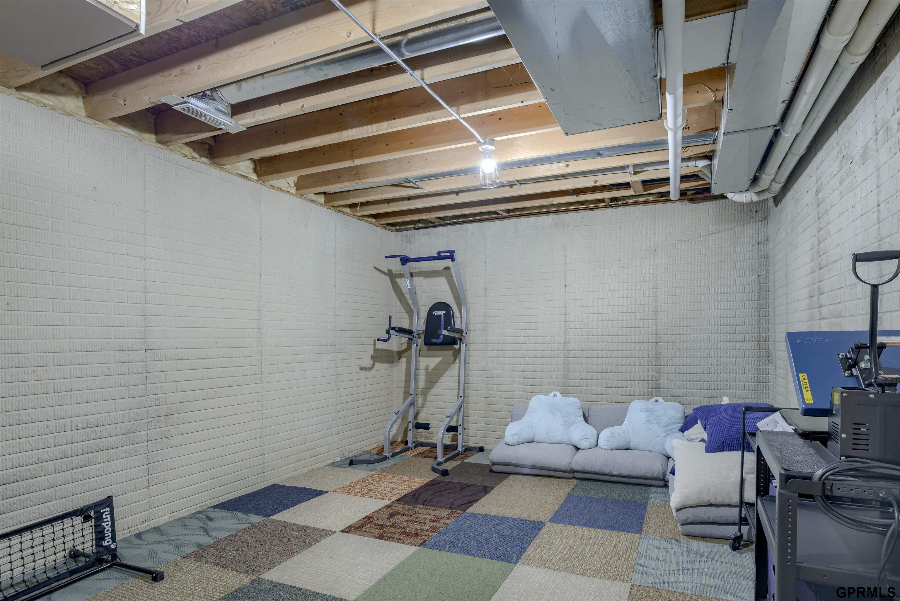 18320 Dupont Circle, Omaha, Nebraska image 28