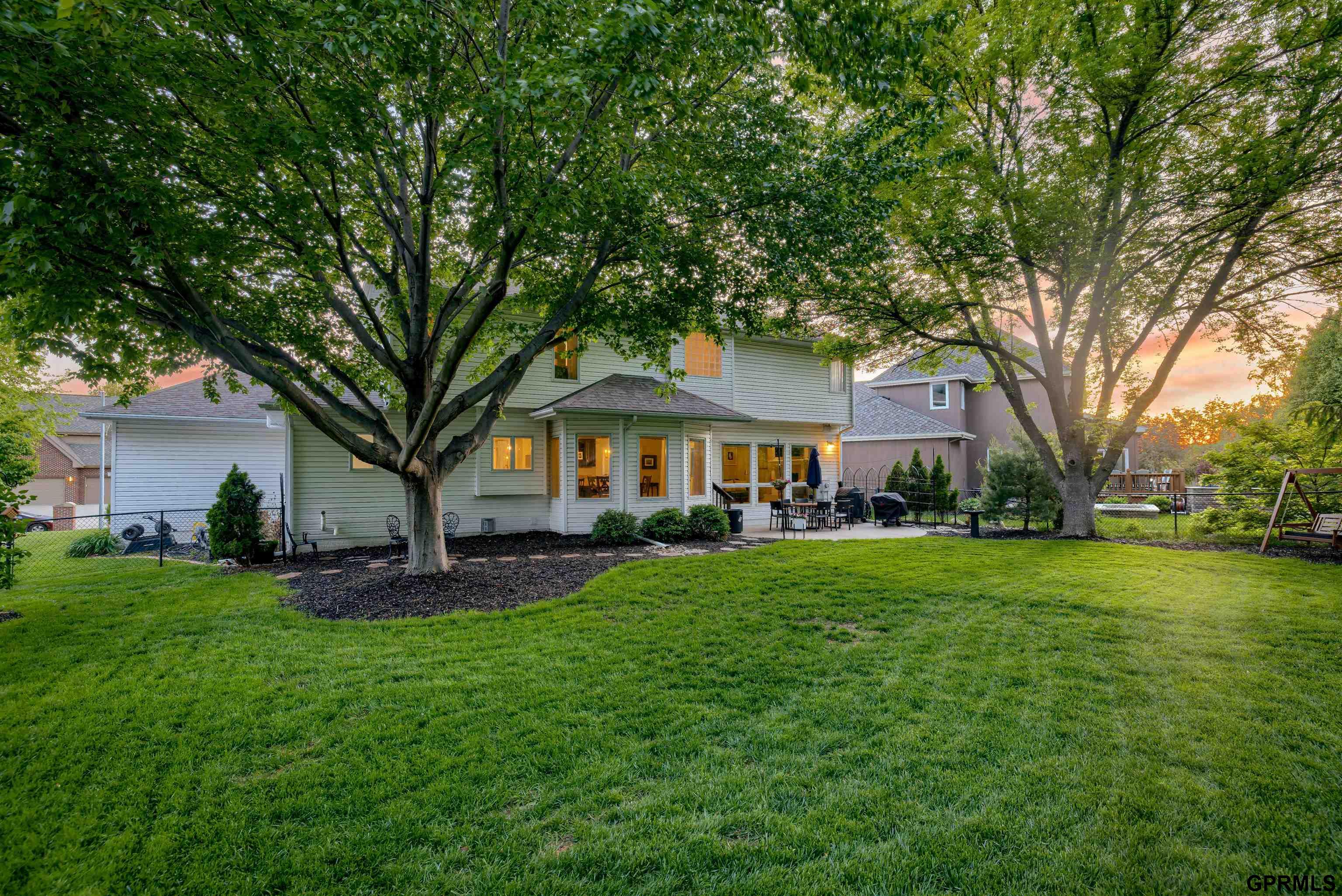 18320 Dupont Circle, Omaha, Nebraska image 30