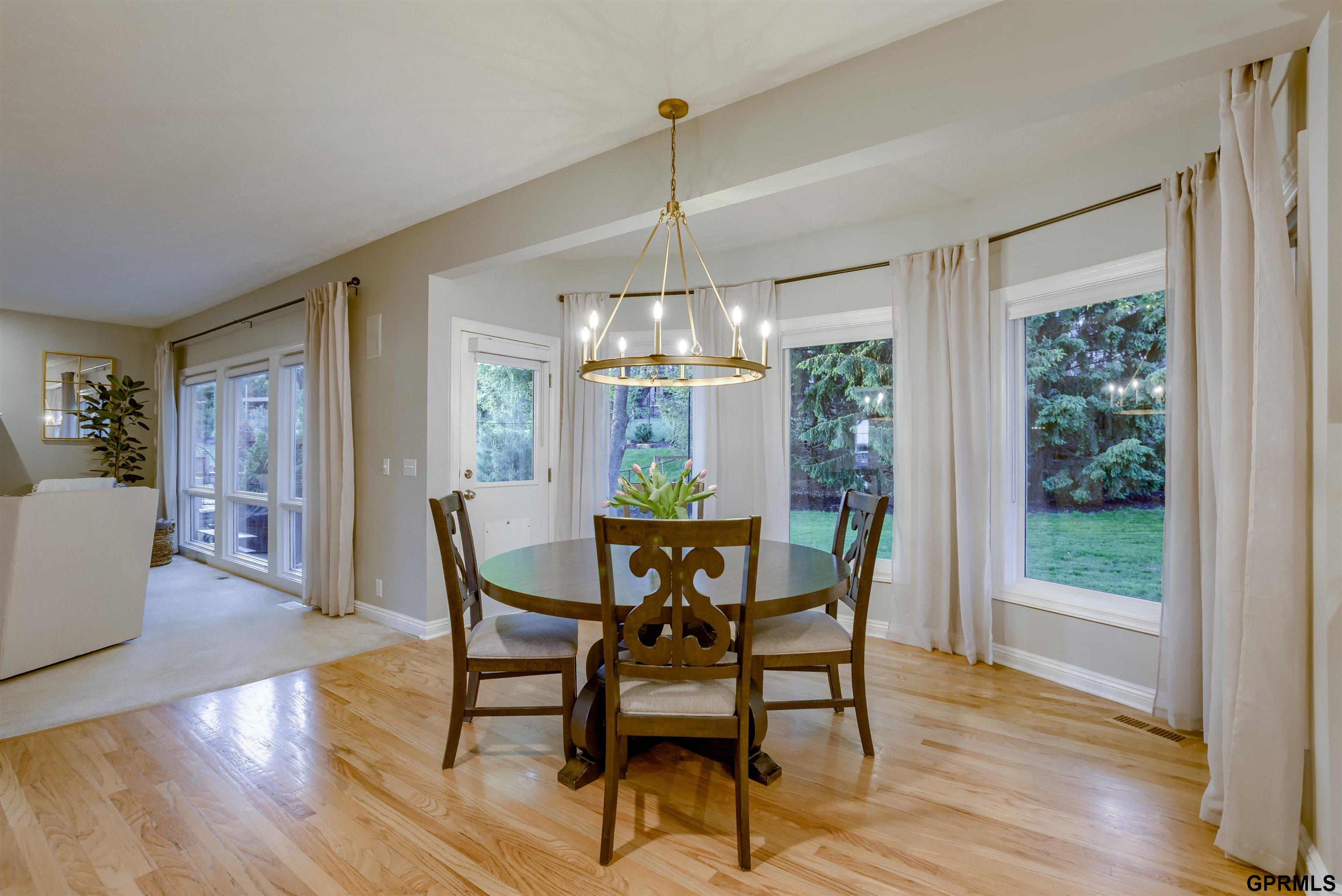18320 Dupont Circle, Omaha, Nebraska image 10