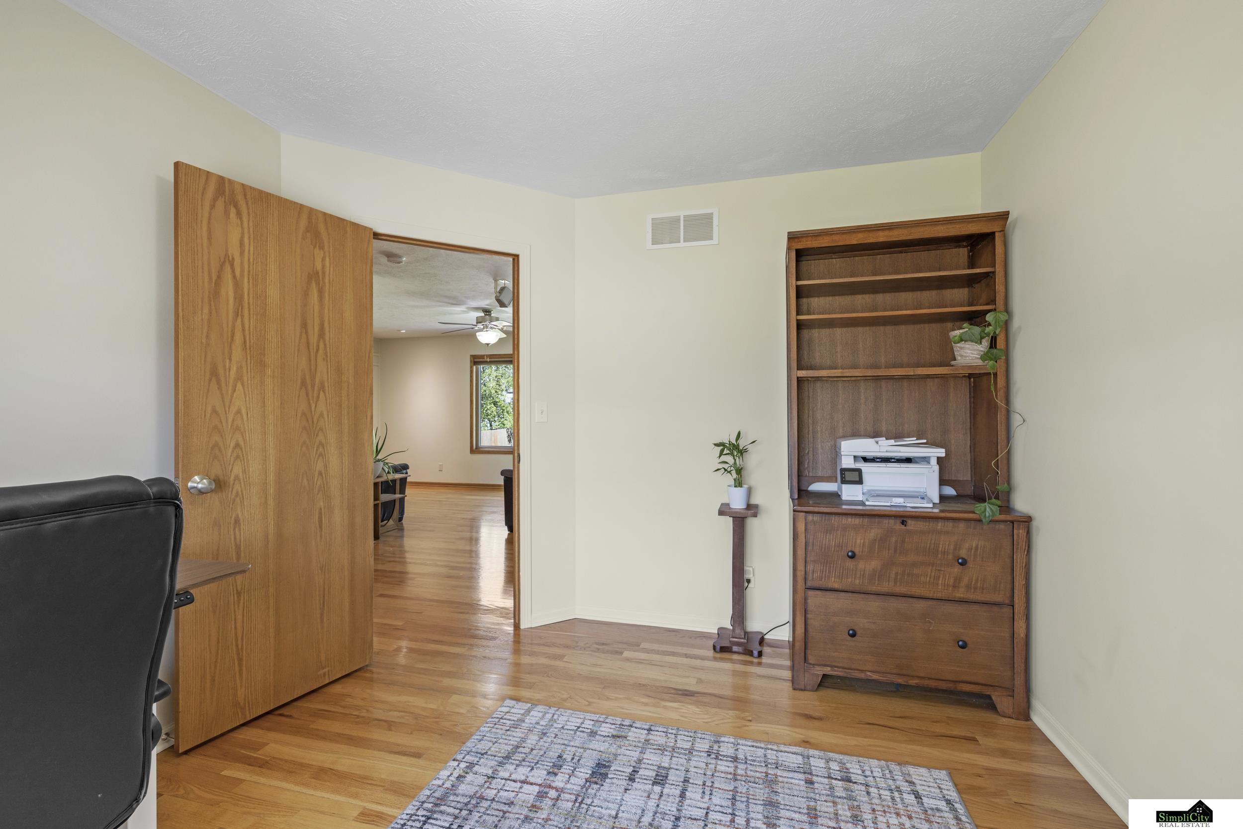 910 W 10th Street, Hickman, Nebraska image 14