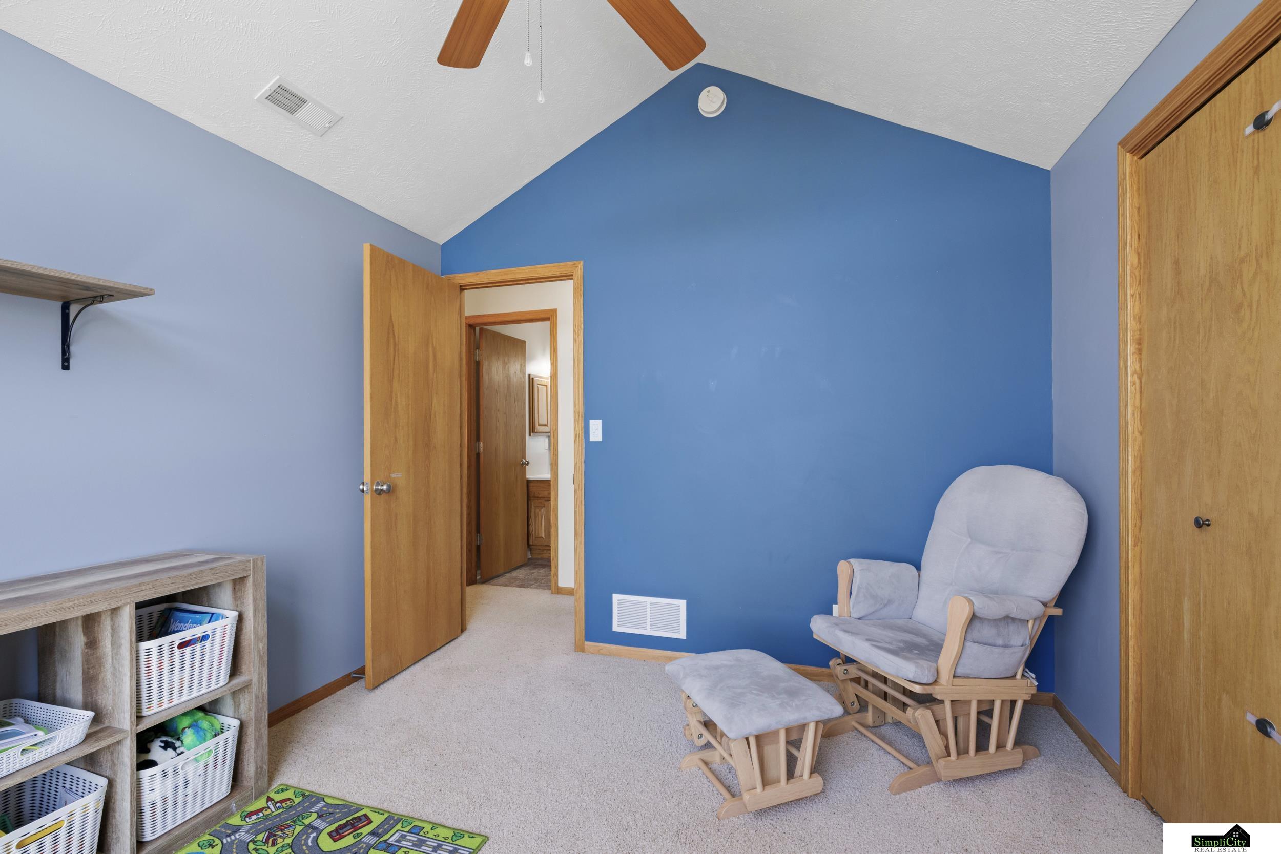 910 W 10th Street, Hickman, Nebraska image 25