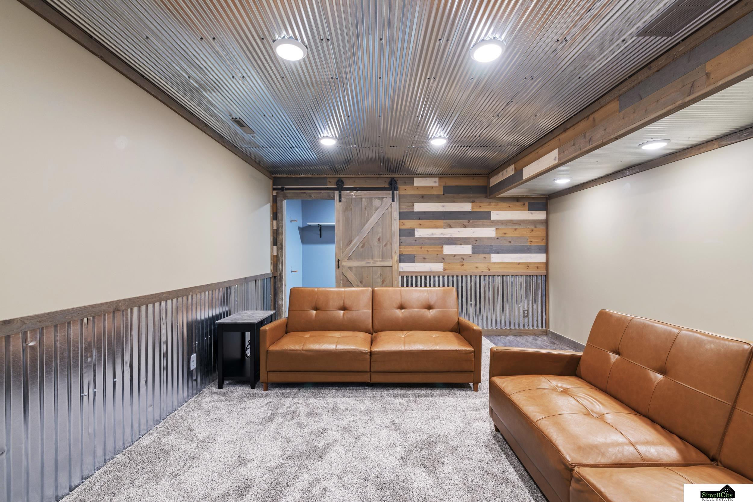 910 W 10th Street, Hickman, Nebraska image 28