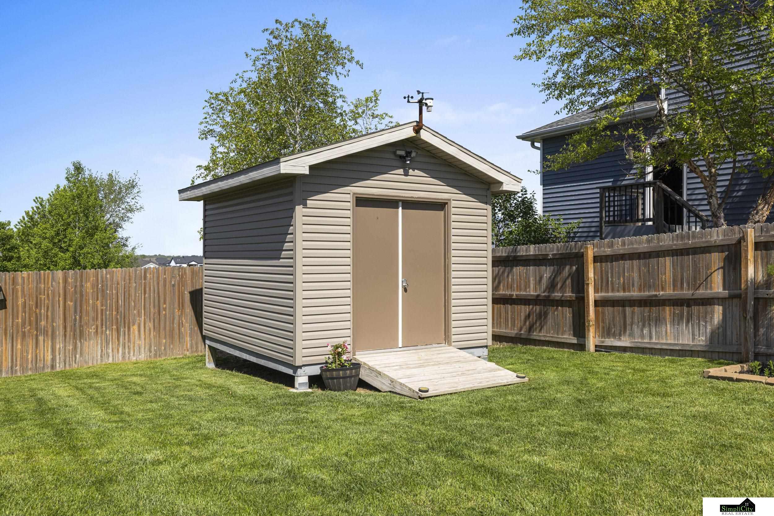 910 W 10th Street, Hickman, Nebraska image 32