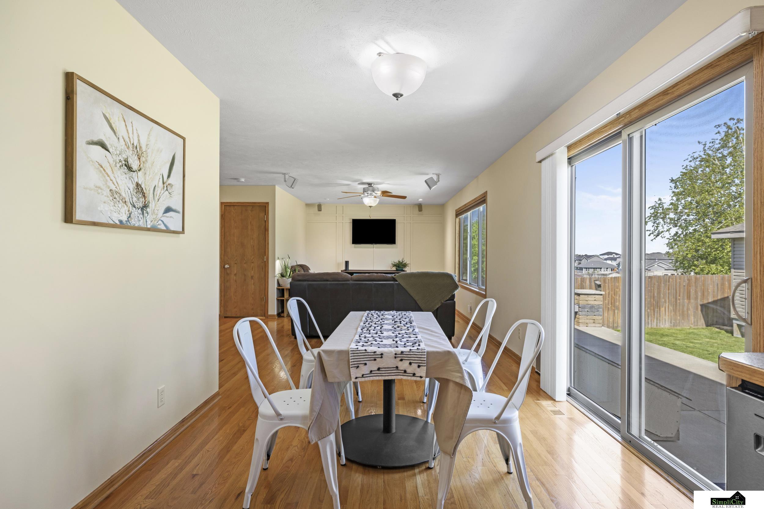 910 W 10th Street, Hickman, Nebraska image 8