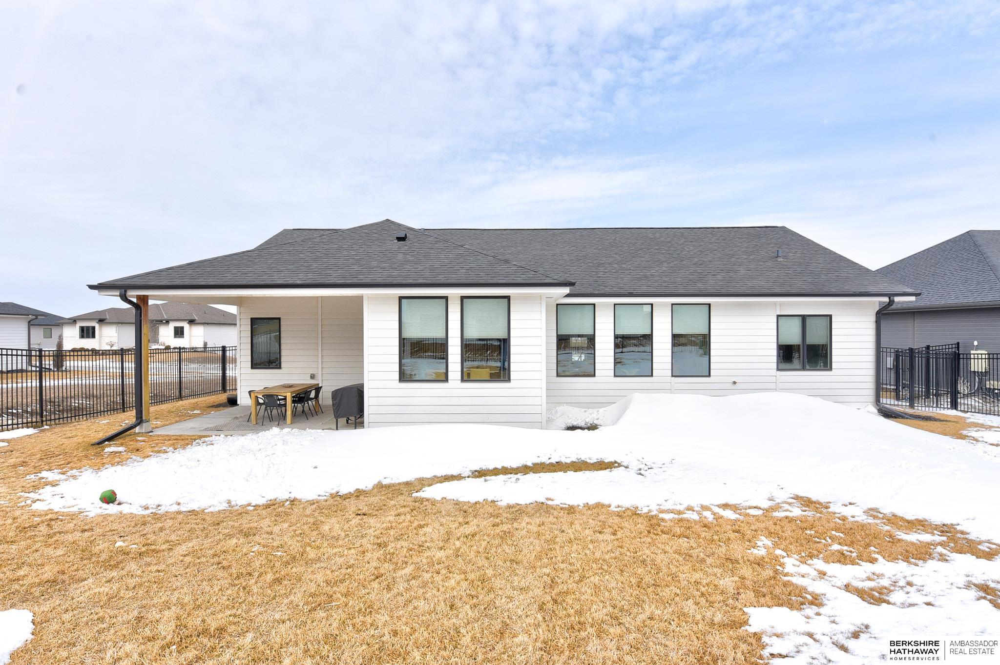 20709 Woodridge Drive, Gretna, Nebraska image 38