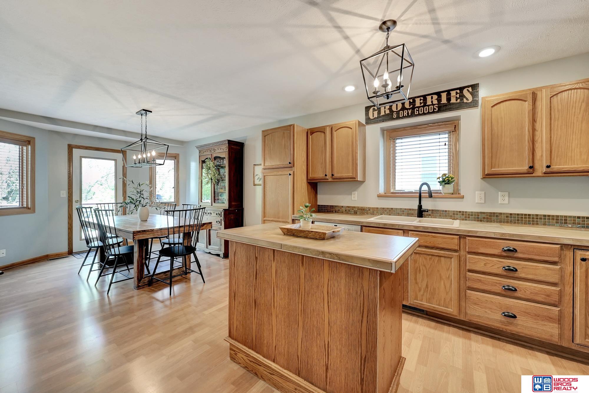 1930 SW 33rd Street, Lincoln, Nebraska image 14