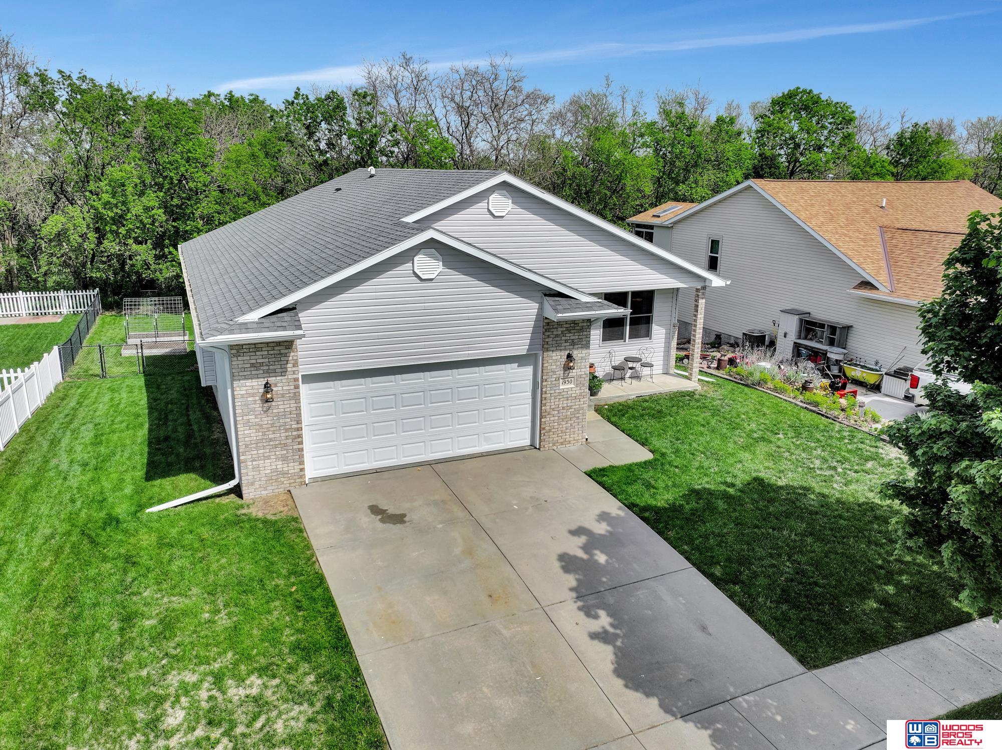1930 SW 33rd Street, Lincoln, Nebraska image 3