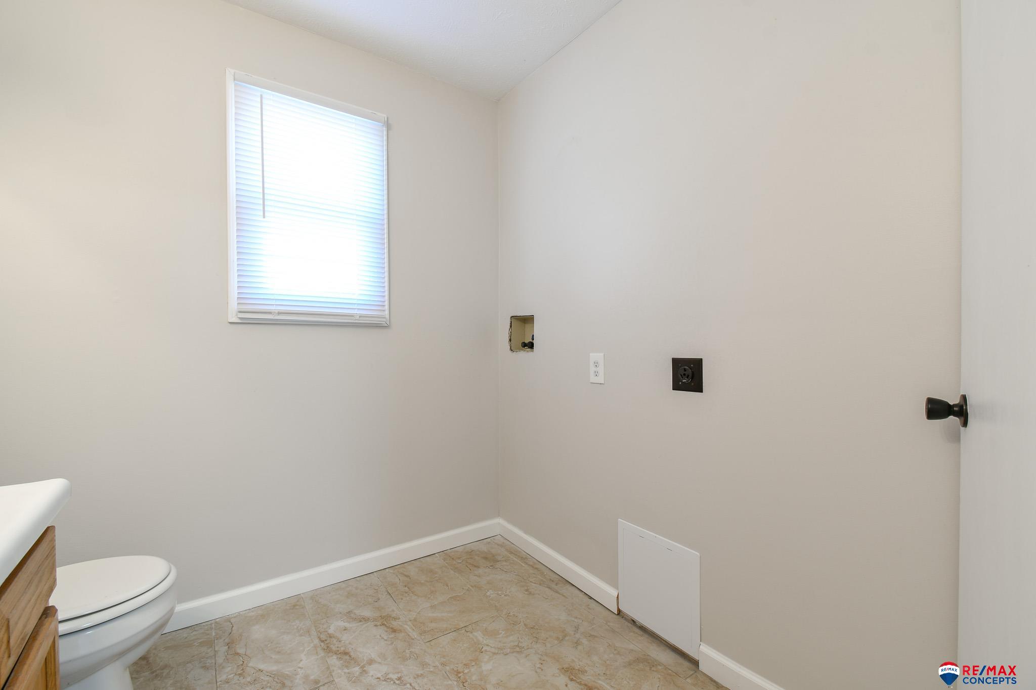 208 Groveland Street, Lincoln, Nebraska image 28