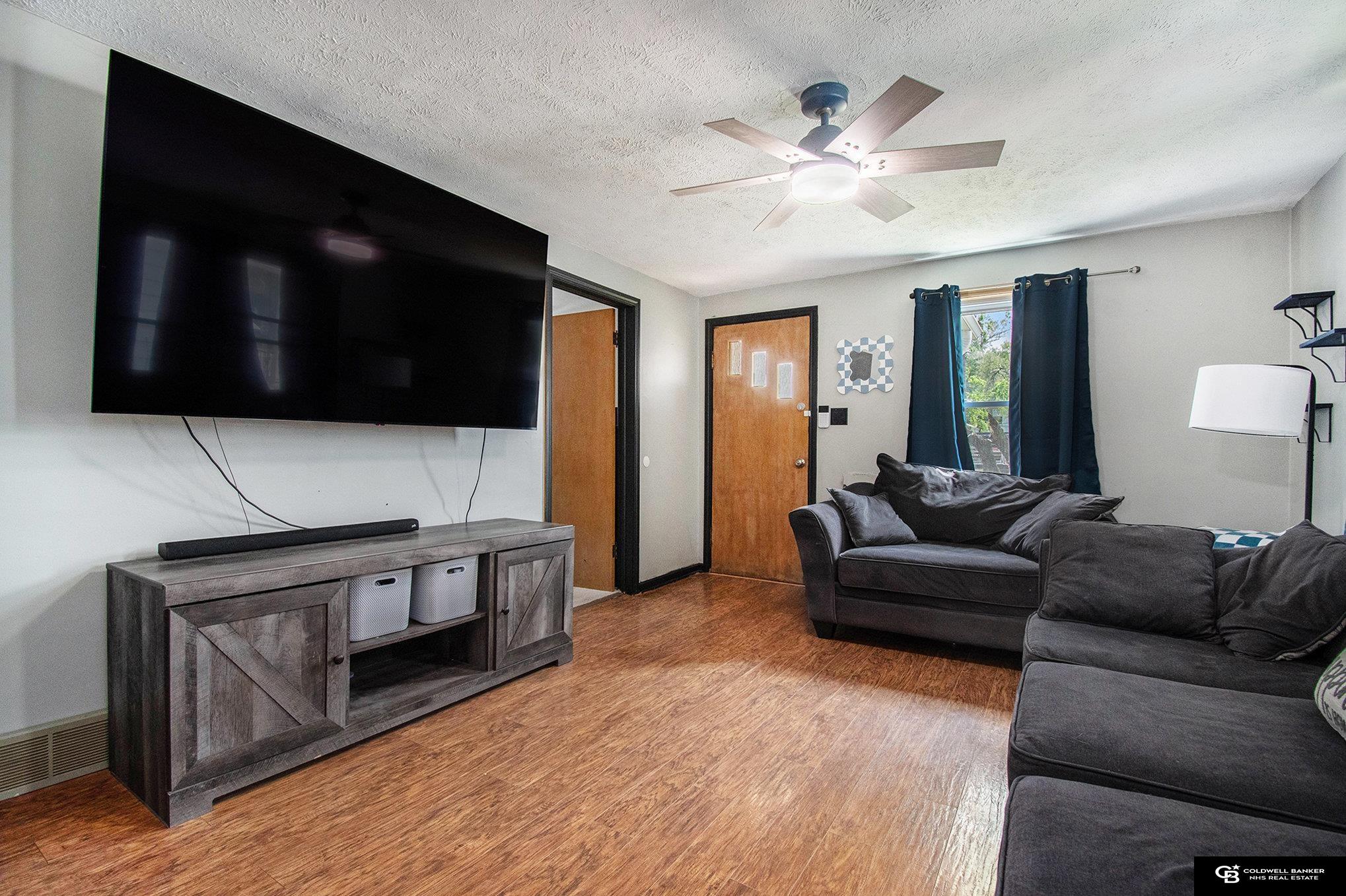 7090 Spencer Street, Omaha, Nebraska image 4