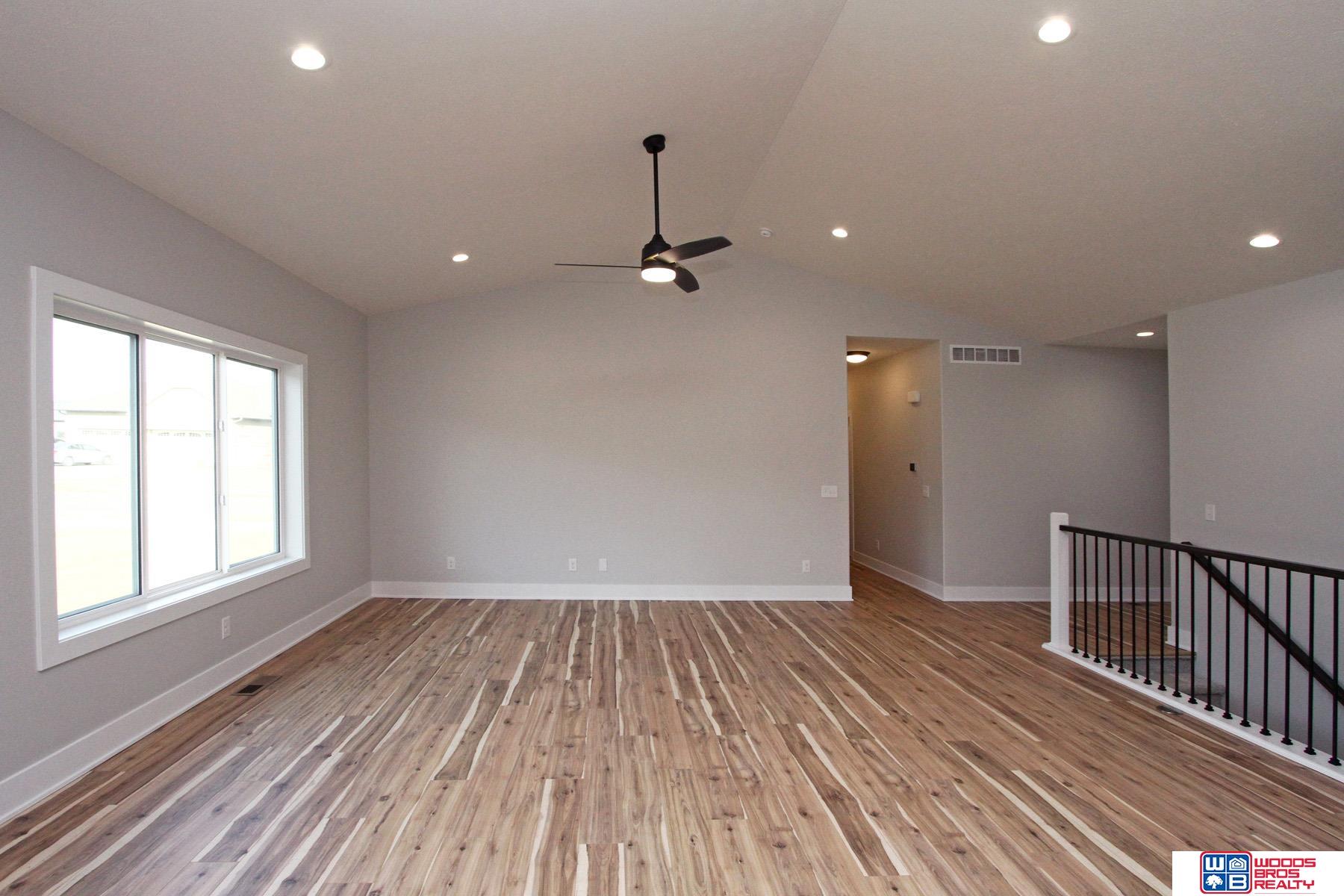 465 Half Moon Drive, Lincoln, Nebraska image 17