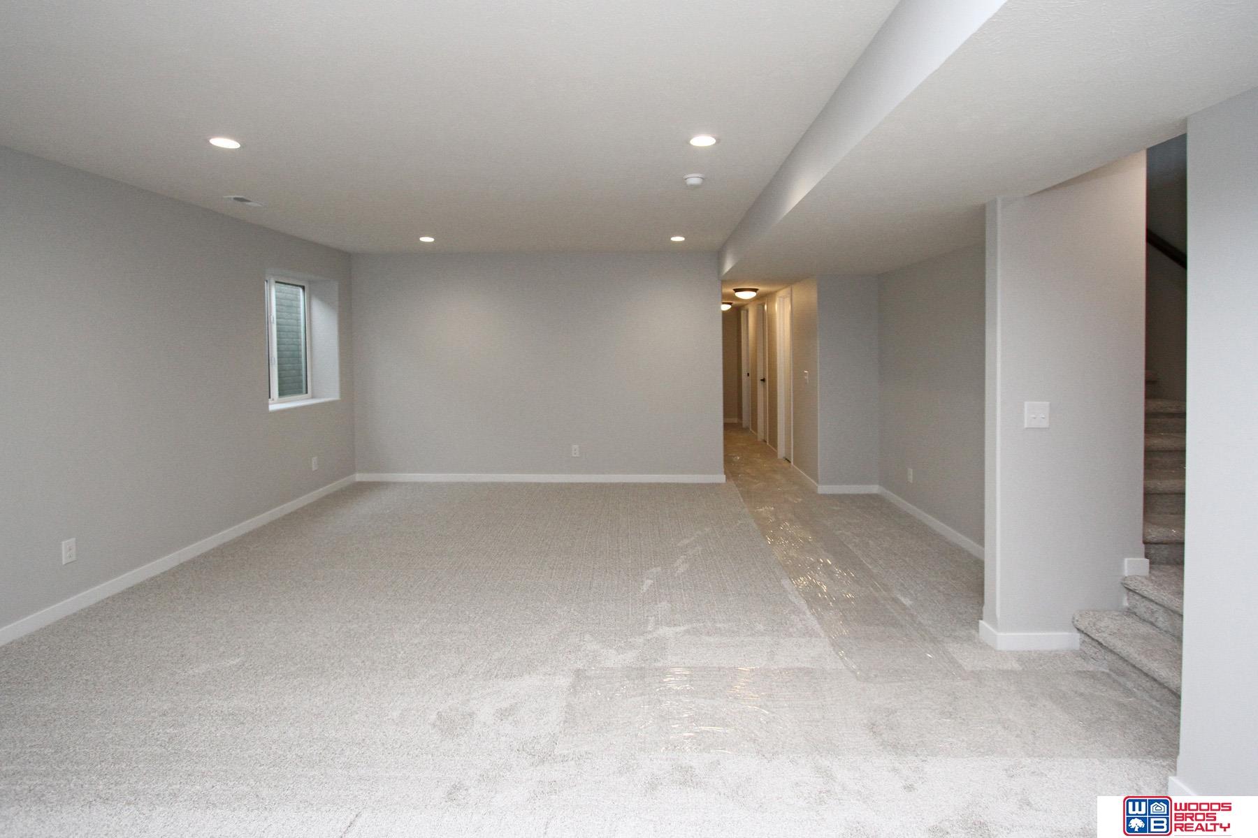 465 Half Moon Drive, Lincoln, Nebraska image 30
