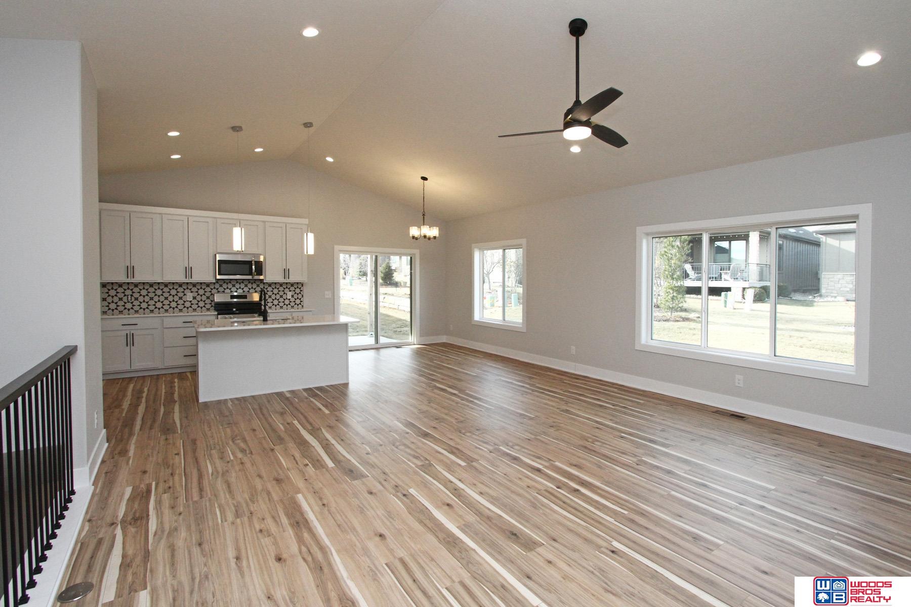 465 Half Moon Drive, Lincoln, Nebraska image 4