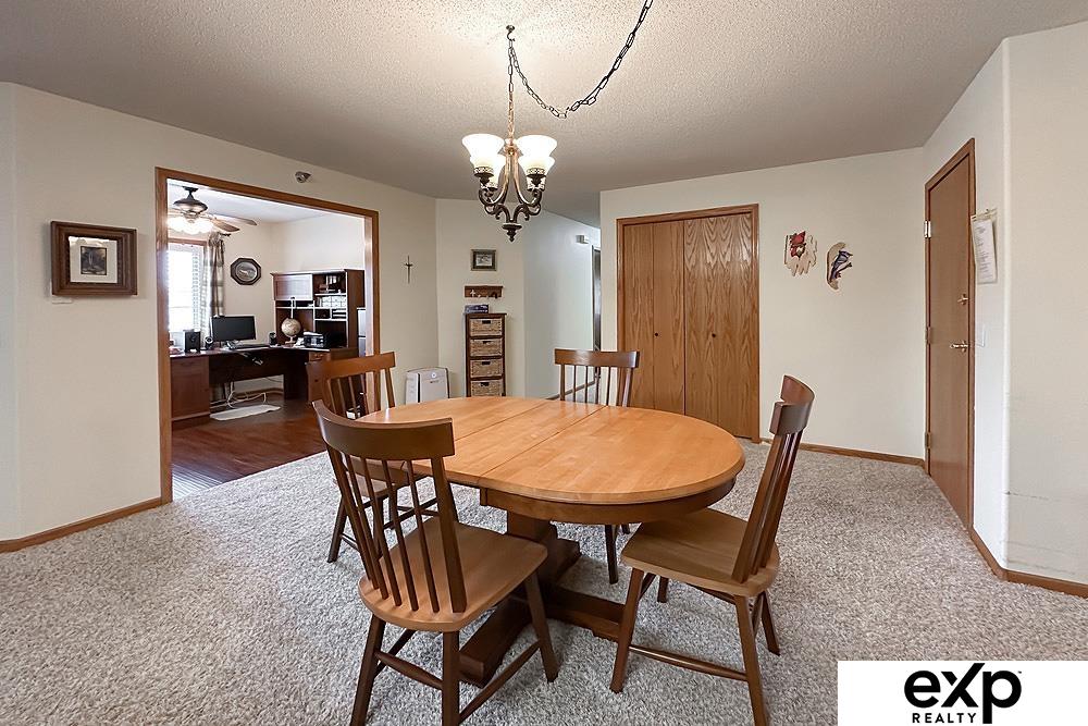 7005 S 74 Street #302, La Vista, Nebraska image 3
