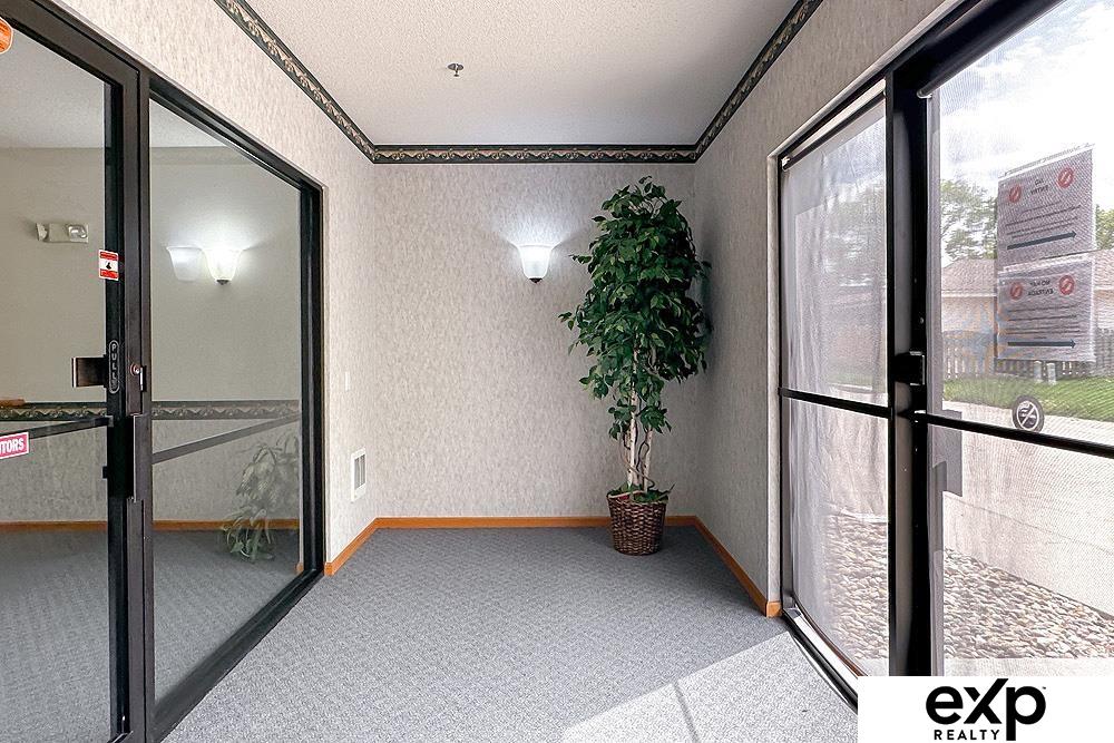 7005 S 74 Street #302, La Vista, Nebraska image 43