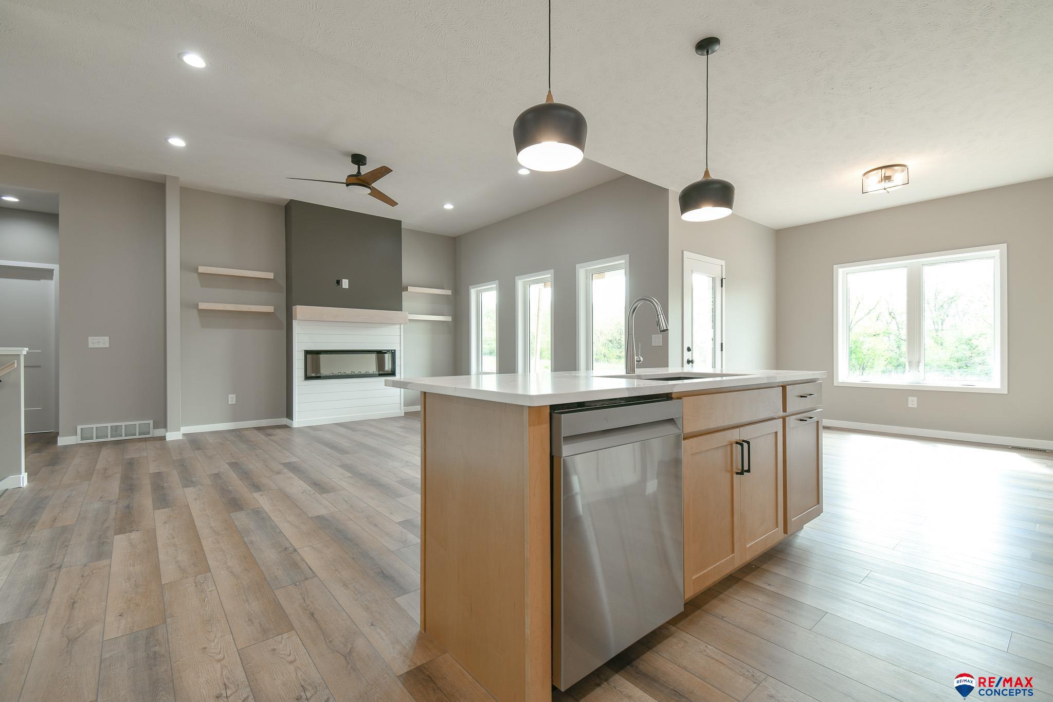 1115 Lakeshore Drive, Crete, Nebraska image 15