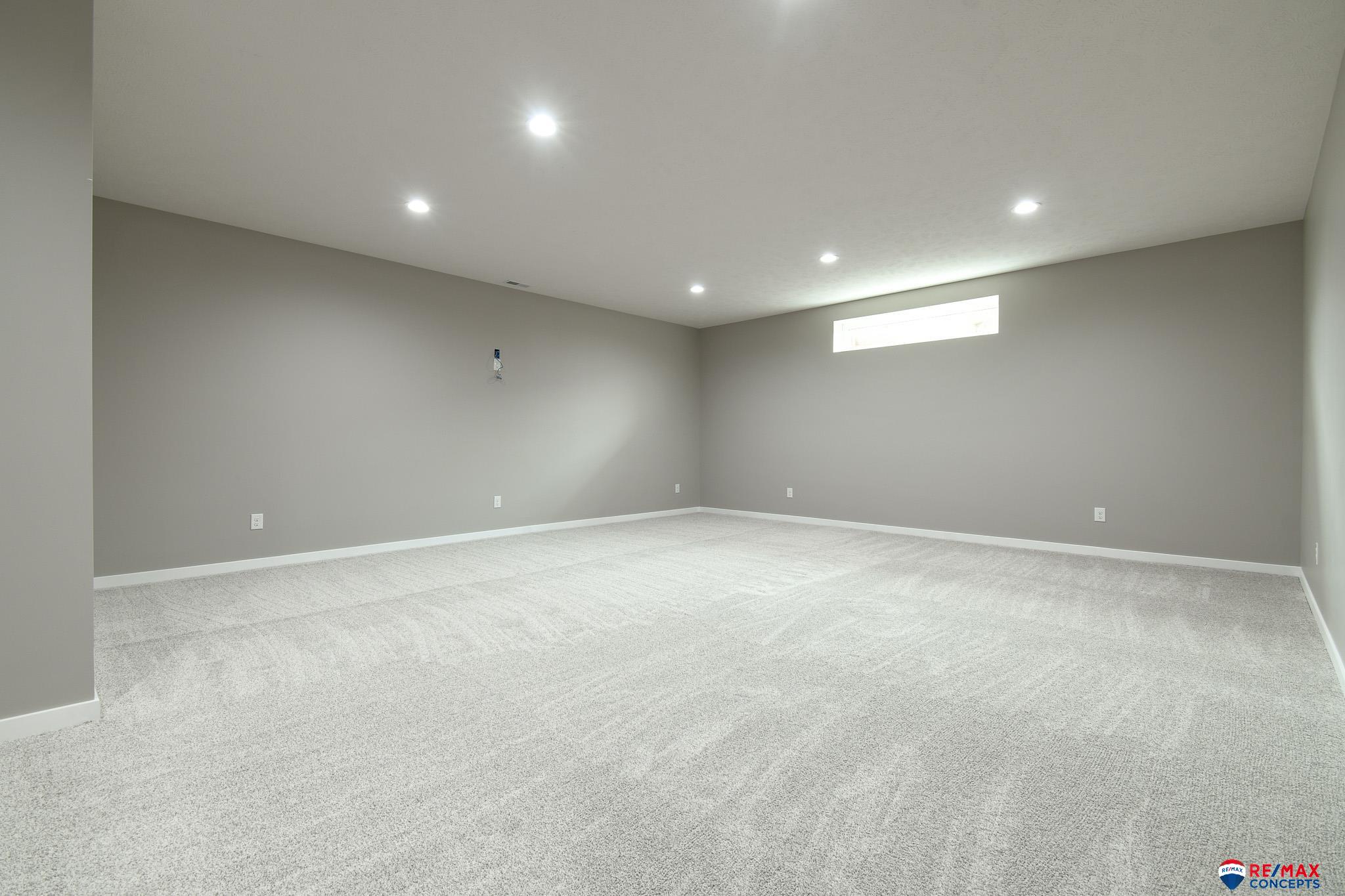 1115 Lakeshore Drive, Crete, Nebraska image 37