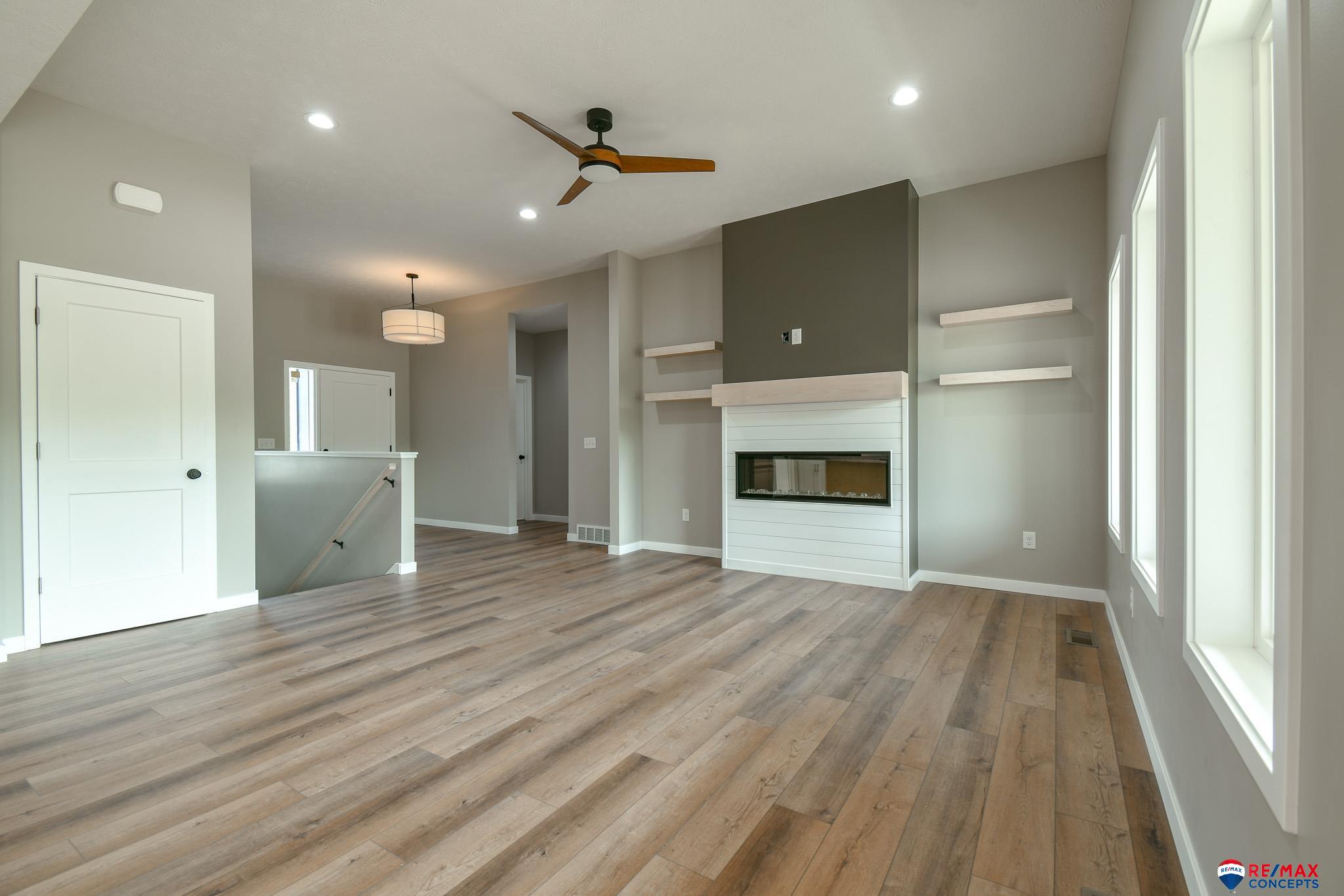 1115 Lakeshore Drive, Crete, Nebraska image 6