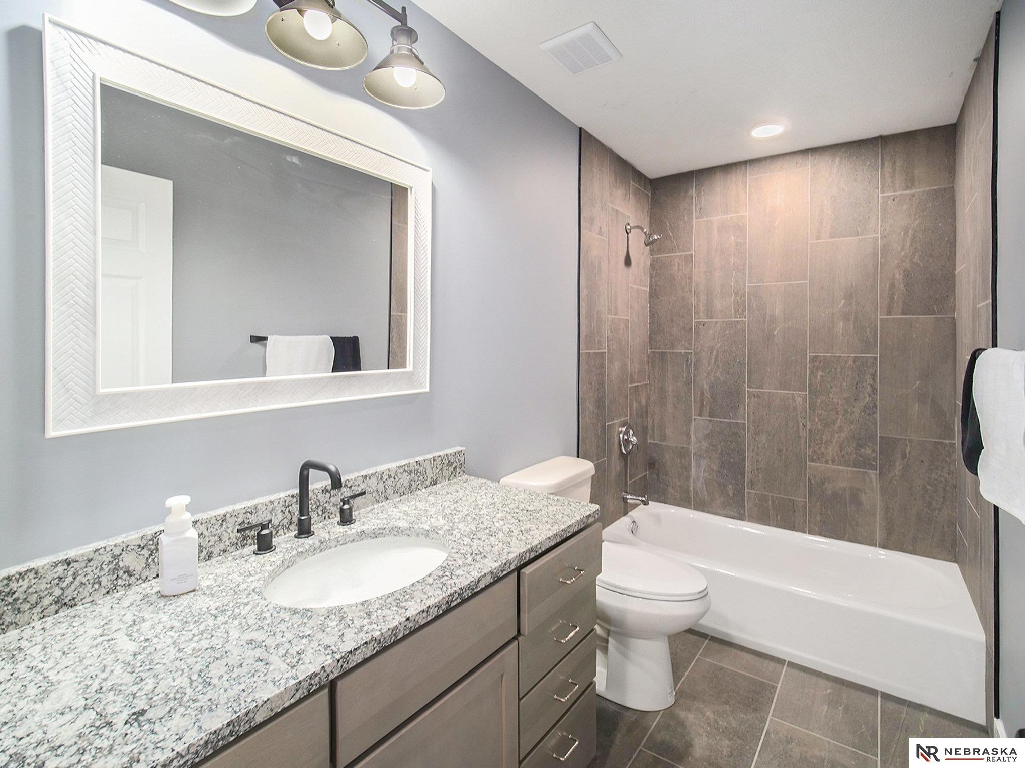 5910 SW 9th Street, Lincoln, Nebraska image 20
