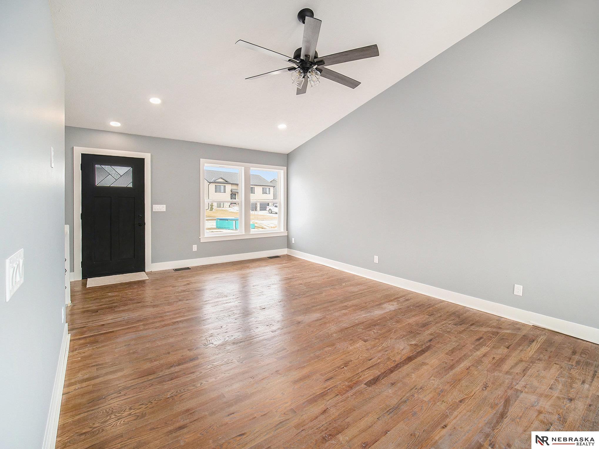 5910 SW 9th Street, Lincoln, Nebraska image 4