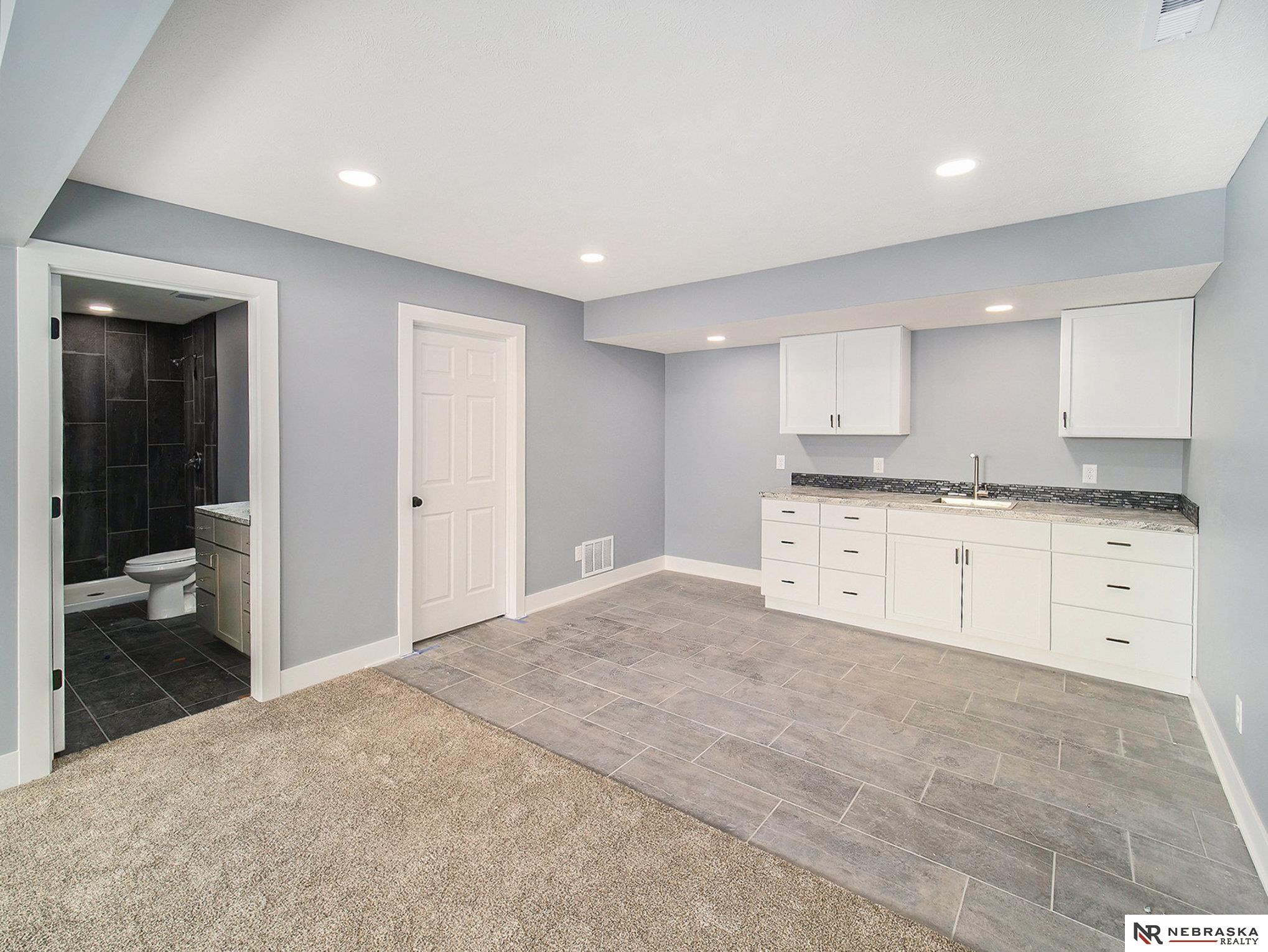 5910 SW 9th Street, Lincoln, Nebraska image 35