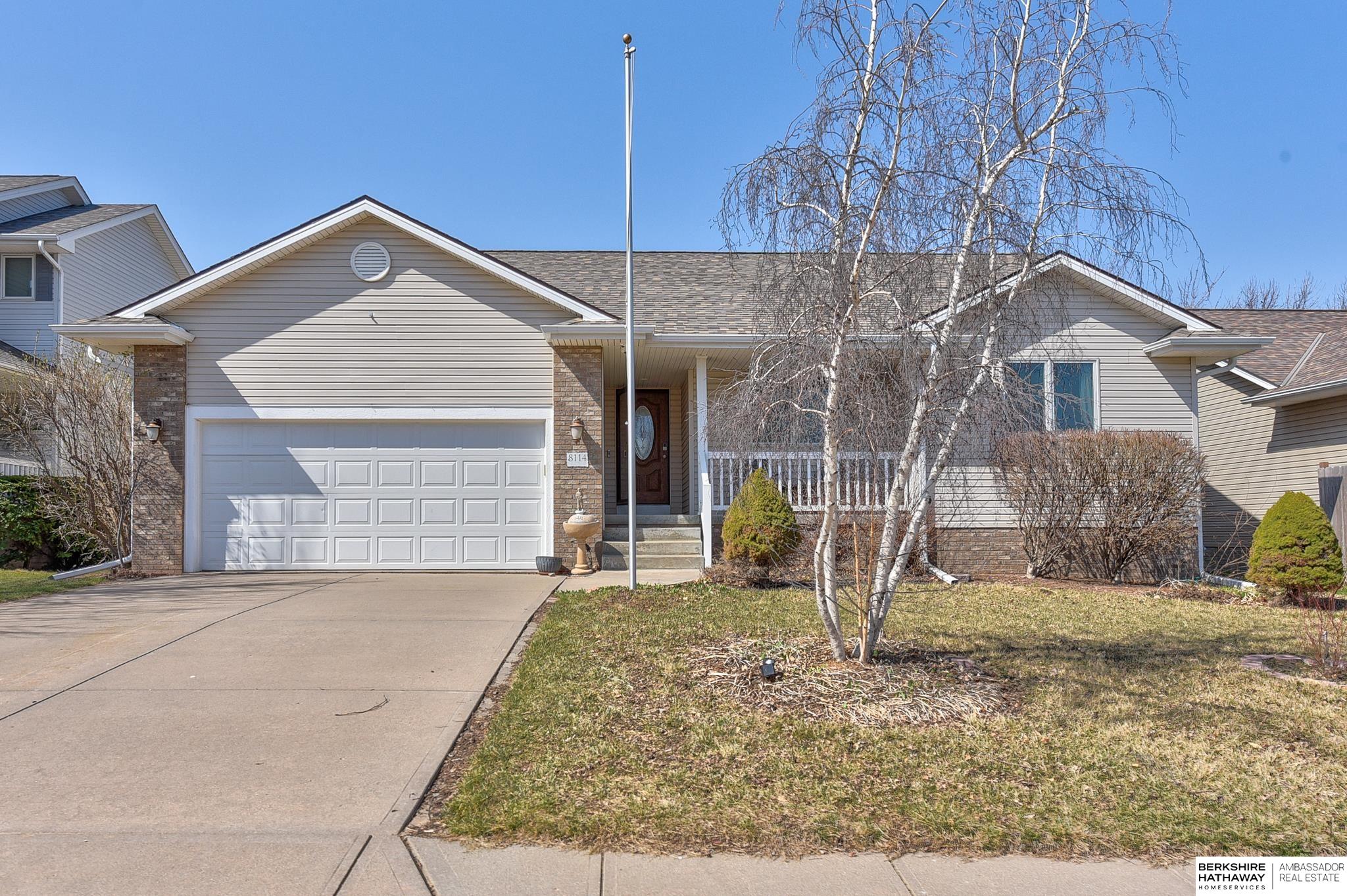 8114 S 167th Street, Omaha, Nebraska image 2