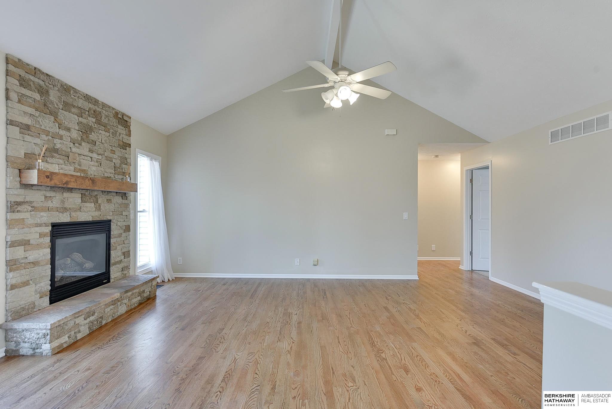 8114 S 167th Street, Omaha, Nebraska image 8