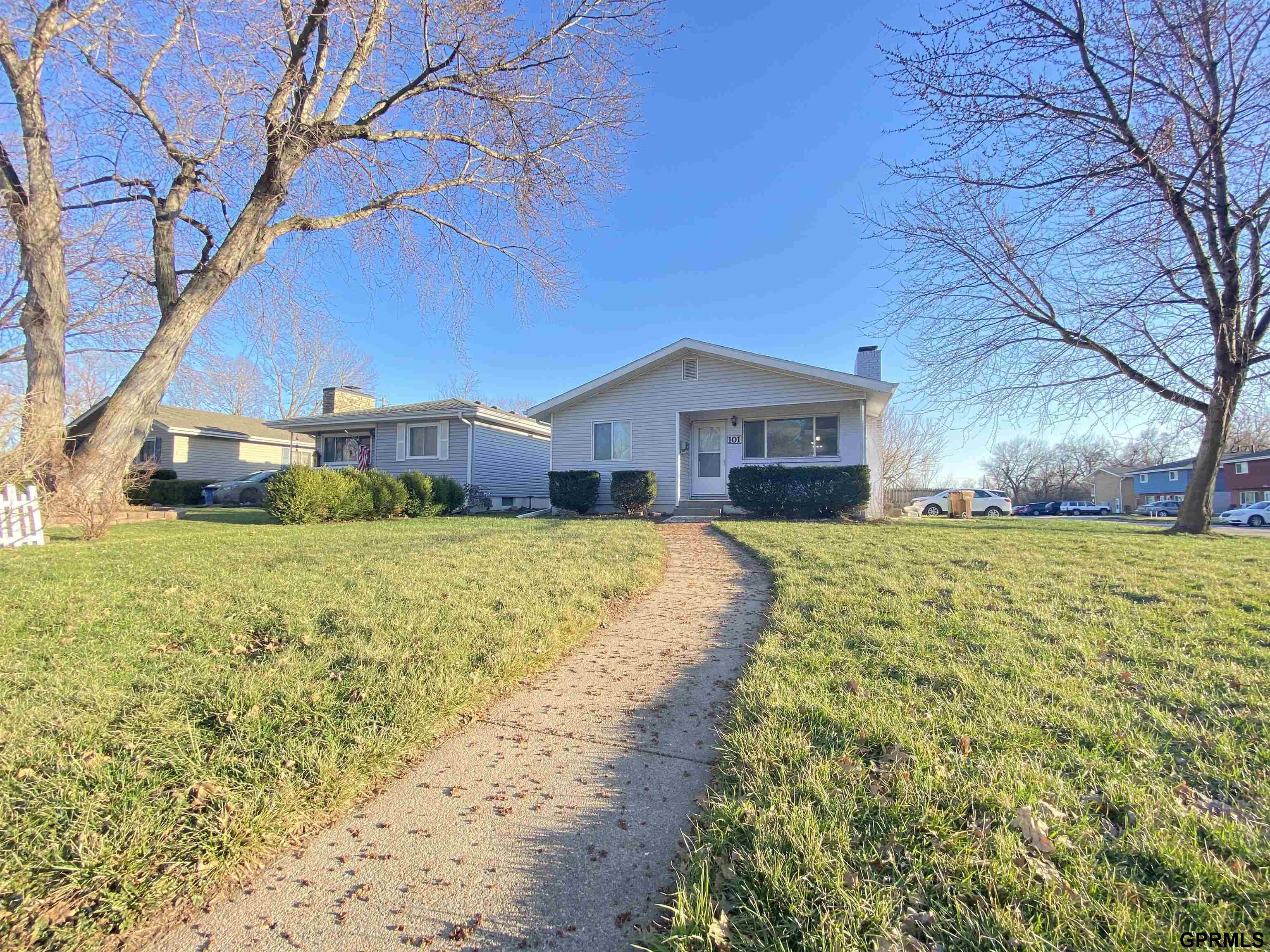 101 E 28 Avenue, Bellevue, Nebraska image 2