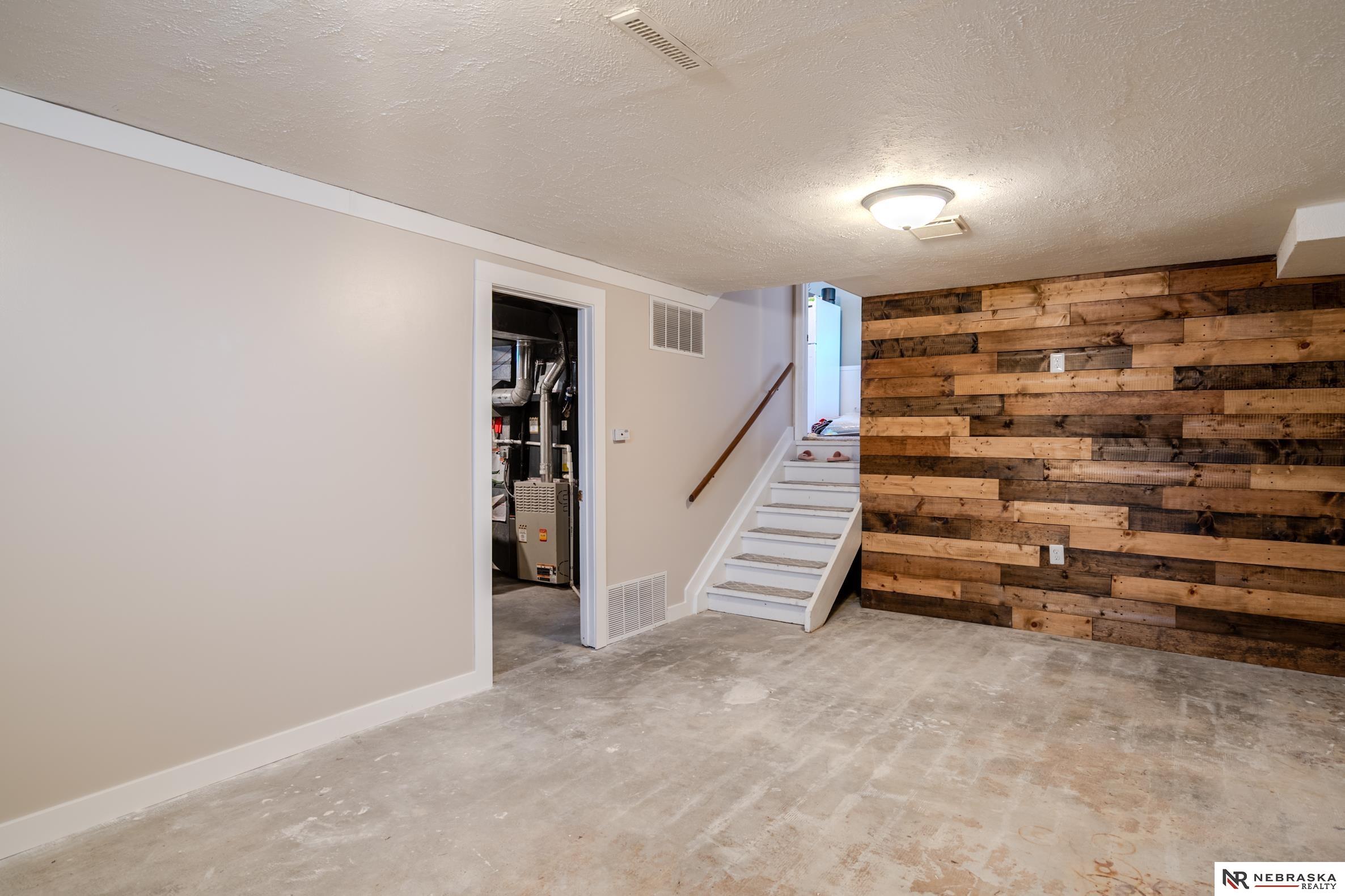 9342 Corby Street, Omaha, Nebraska image 22