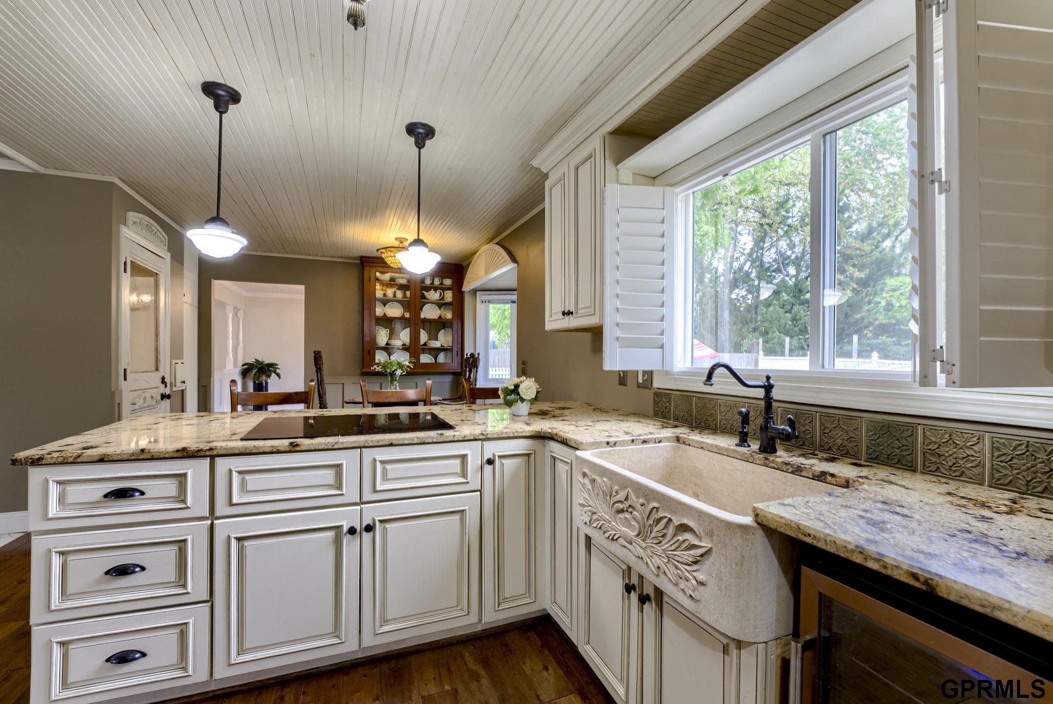 5325 Oak Hills Drive, Omaha, Nebraska image 15