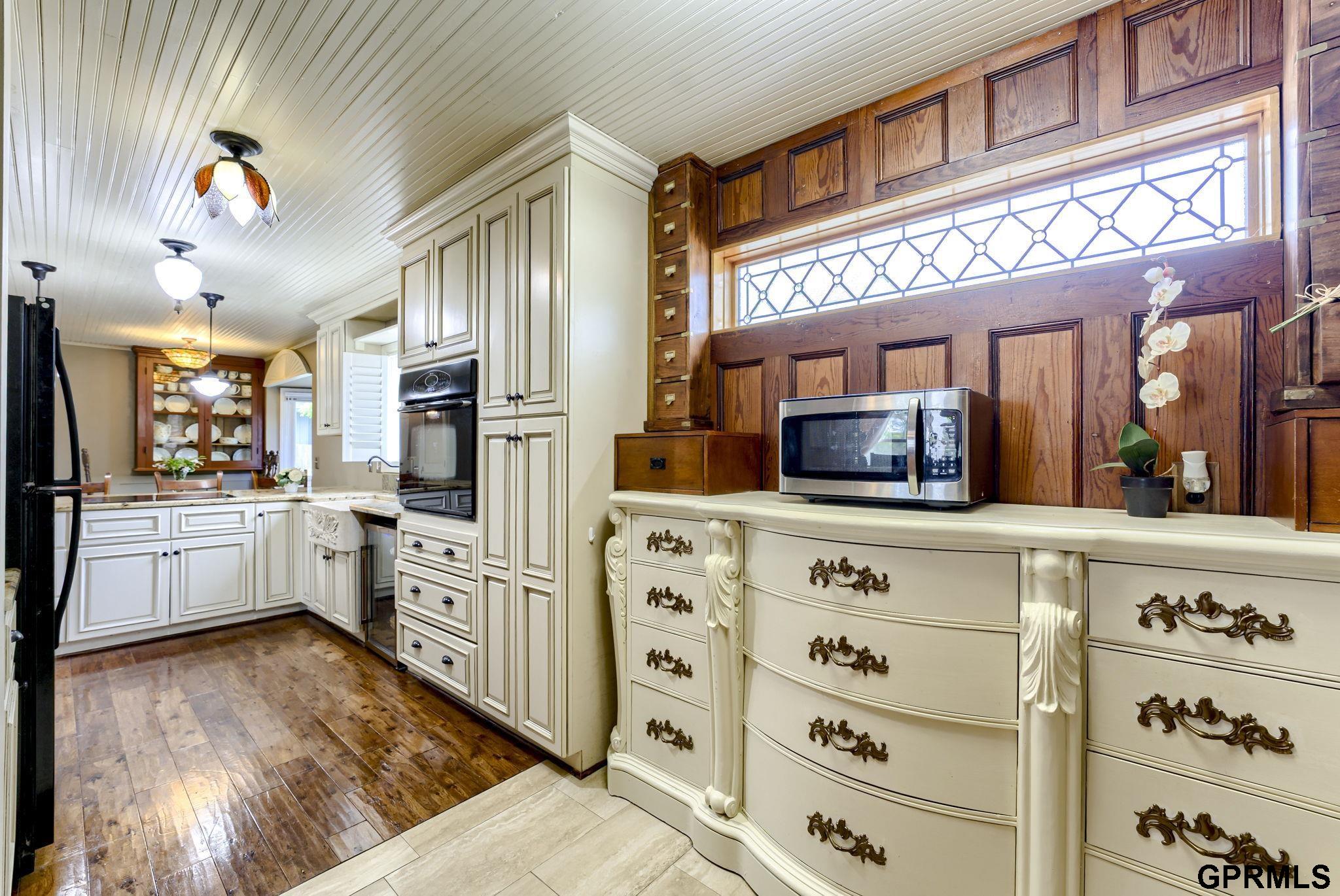 5325 Oak Hills Drive, Omaha, Nebraska image 19
